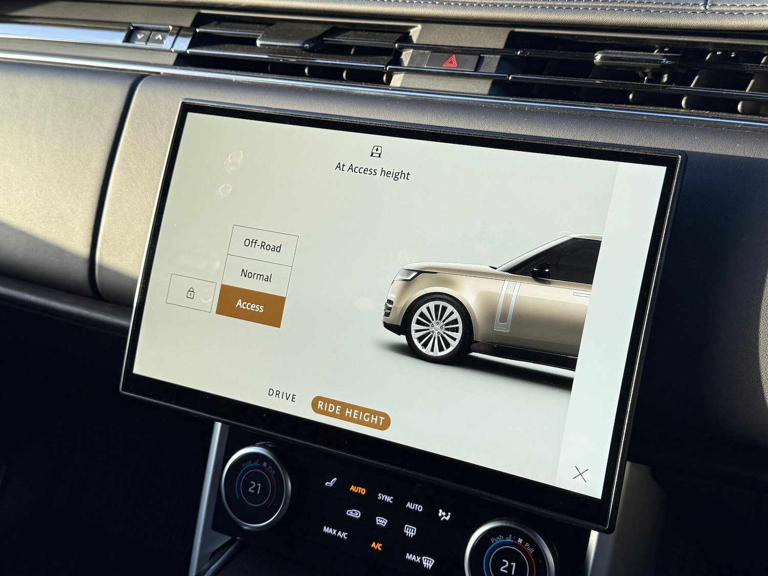 Used Land Rover Range Rover 2023 for sale - 77016178: Photo 22