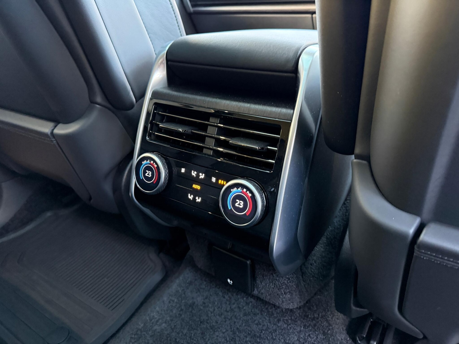 Used Land Rover Range Rover 2023 for sale - 77016178: Photo 41