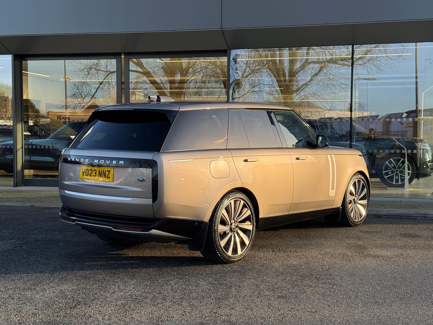 Used Land Rover Range Rover 2023 for sale - 77016178: Photo 7