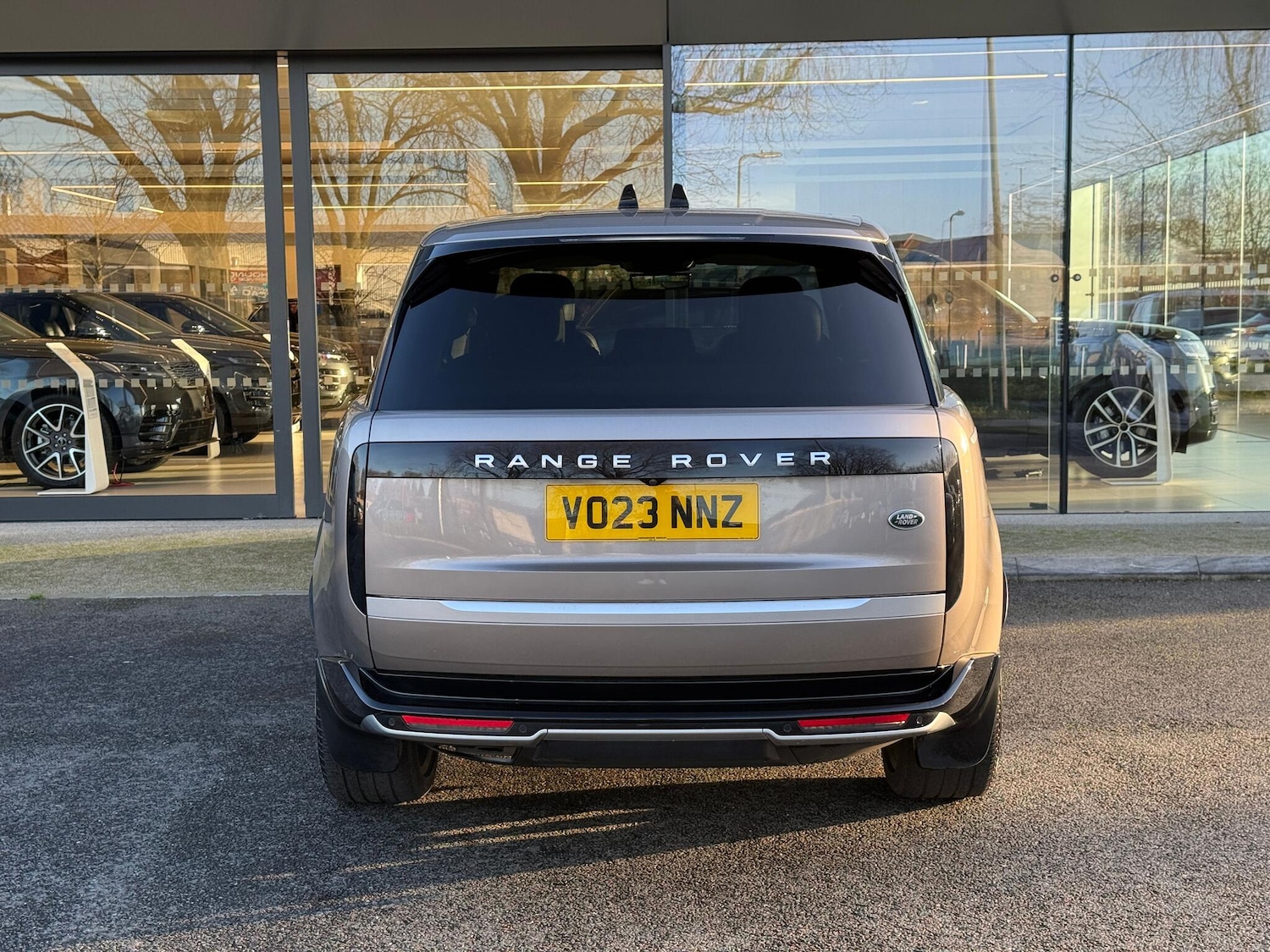 Used Land Rover Range Rover 2023 for sale - 77016178: Photo 8