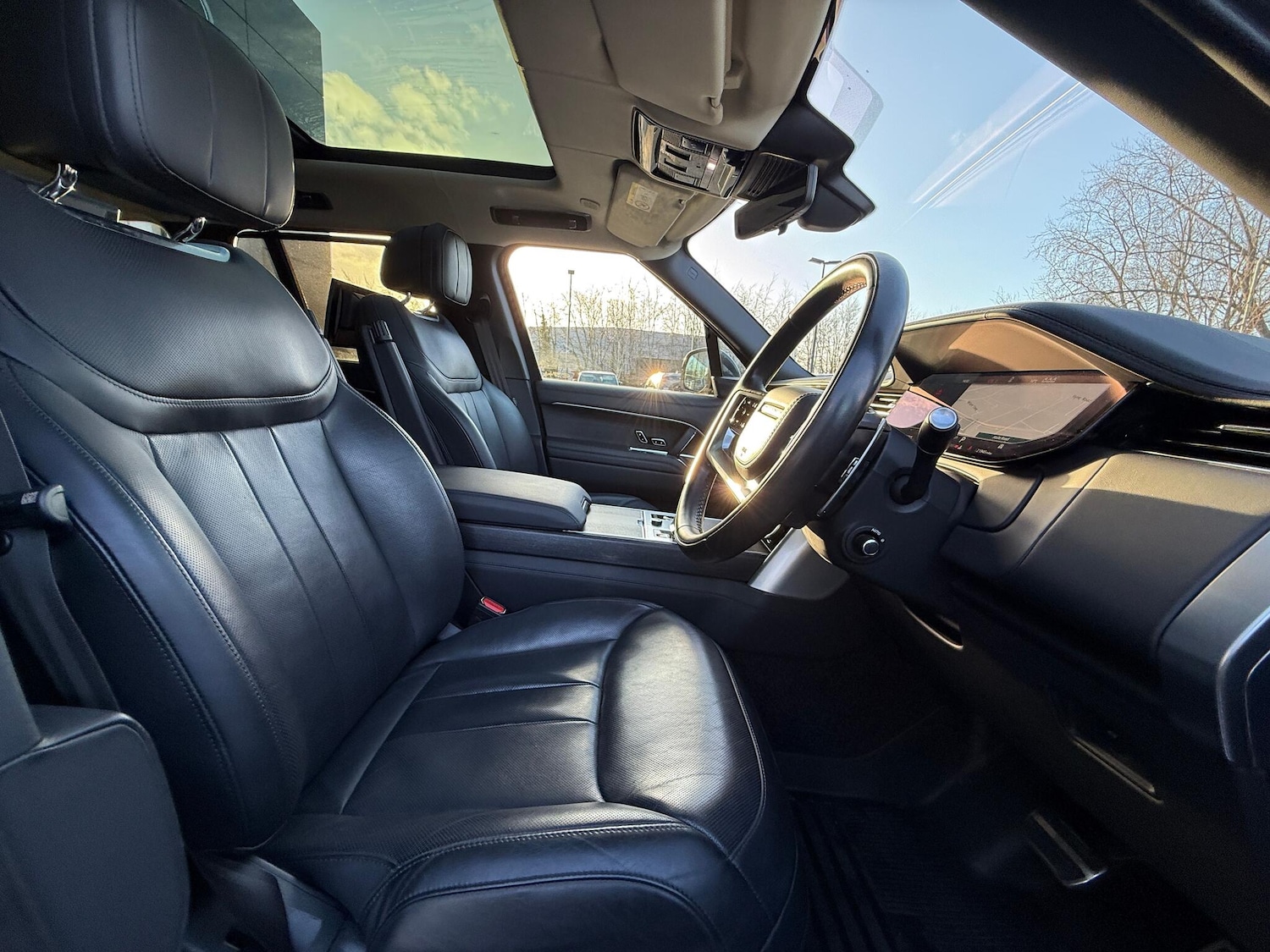 Used Land Rover Range Rover 2023 for sale - 77016178: Photo 9