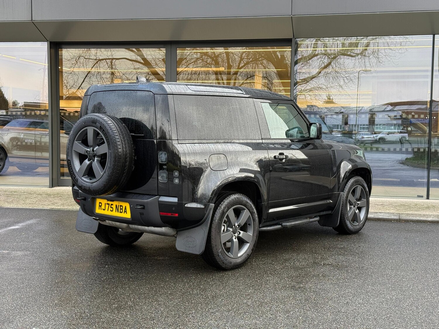 Used Land Rover Defender 2025 for sale - 77469188: Photo 26