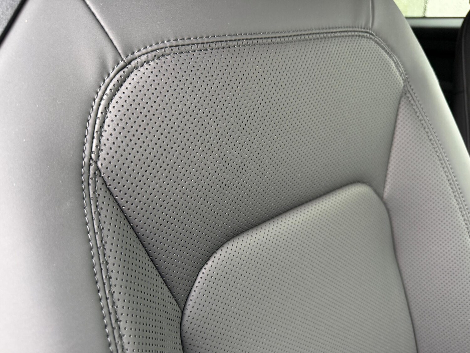 Used Land Rover Defender 2025 for sale - 77469188: Photo 29