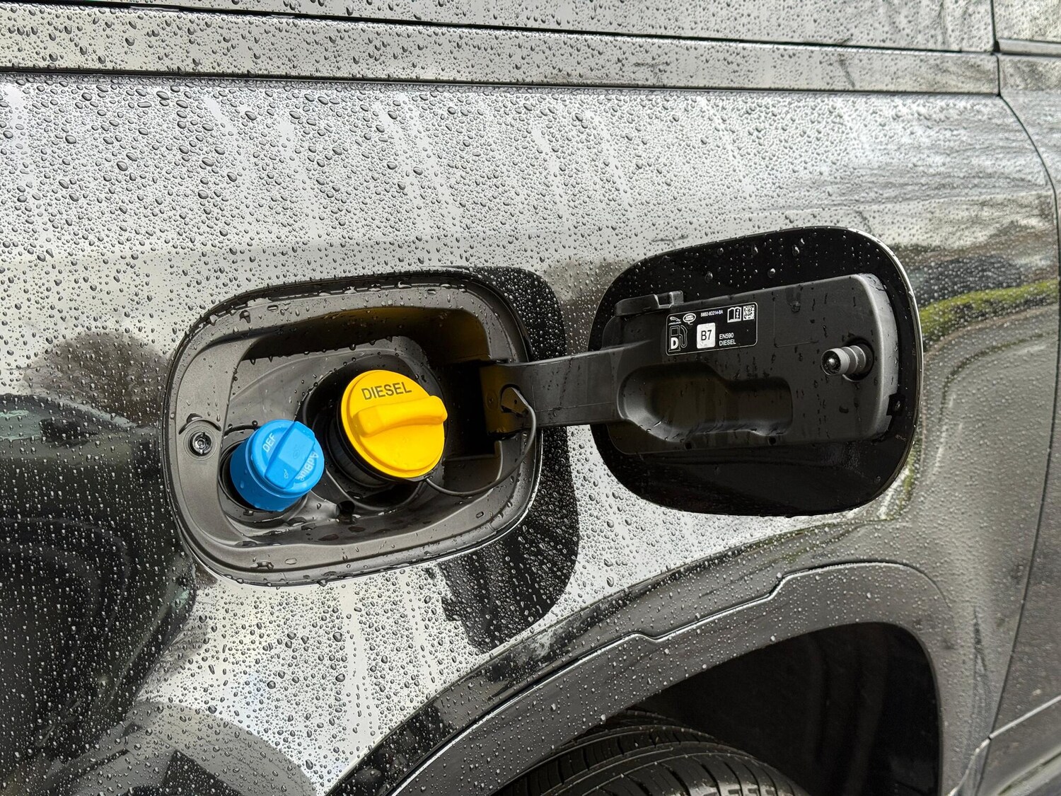 Used Land Rover Defender 2025 for sale - 77469188: Photo 30