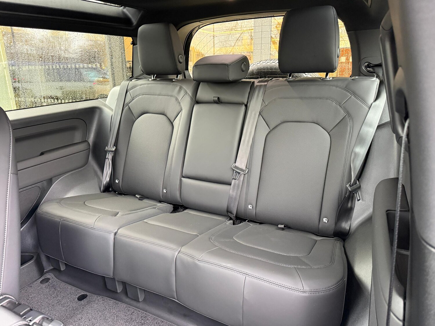 Used Land Rover Defender 2025 for sale - 77469188: Photo 38