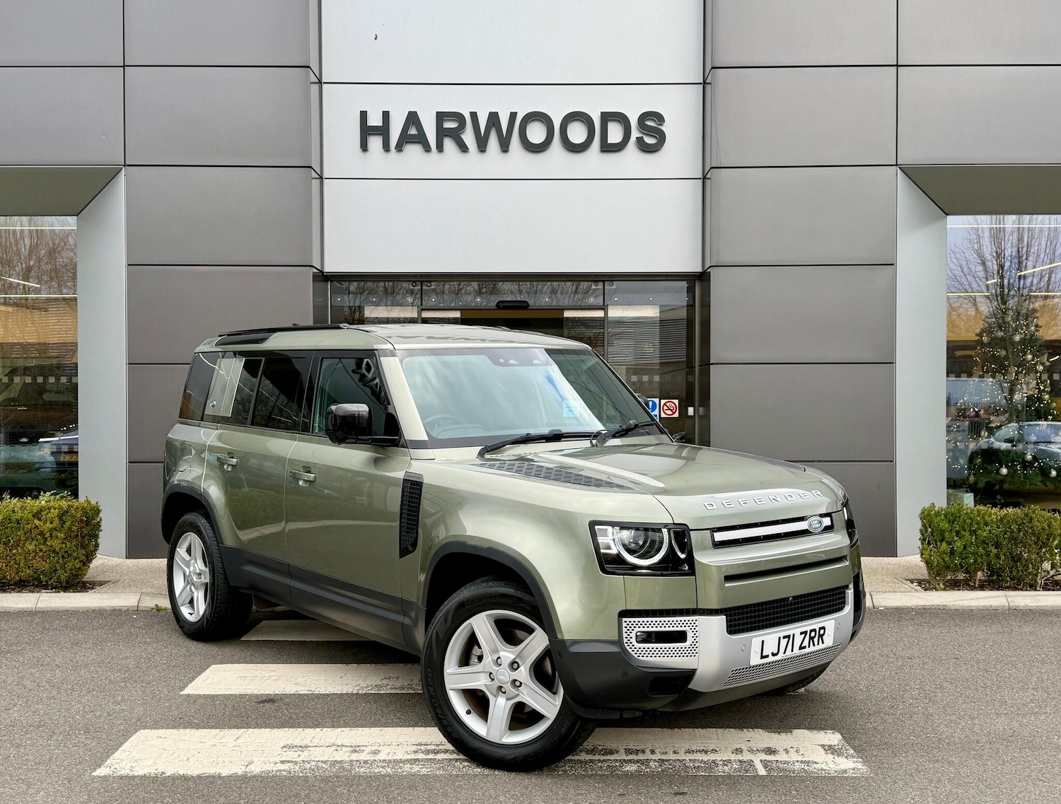 Used Land Rover Defender 2021 for sale - 76952977: Photo 1