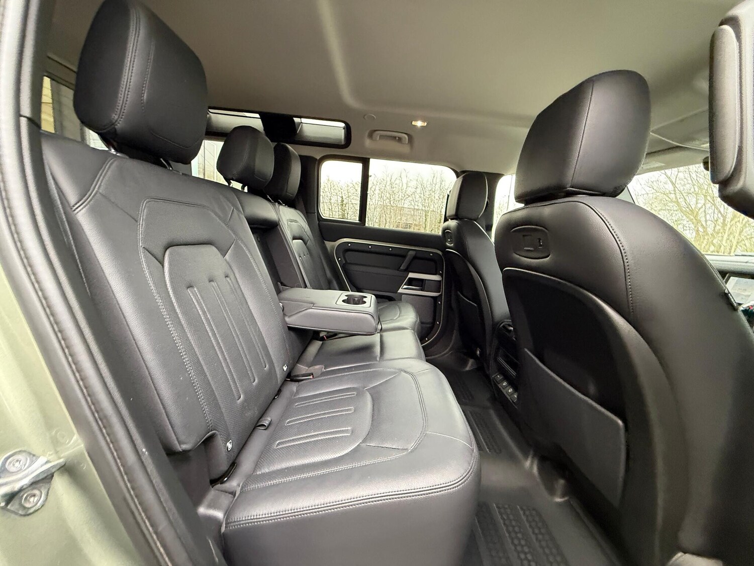 Used Land Rover Defender 2021 for sale - 76952977: Photo 37