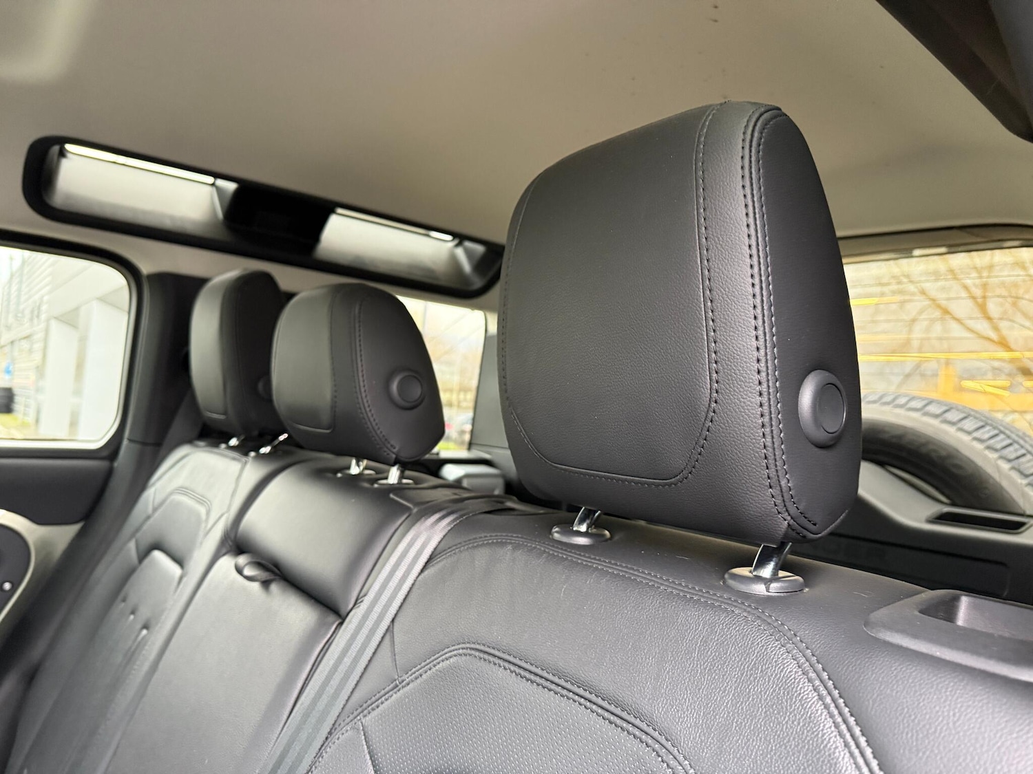 Used Land Rover Defender 2021 for sale - 76952977: Photo 45