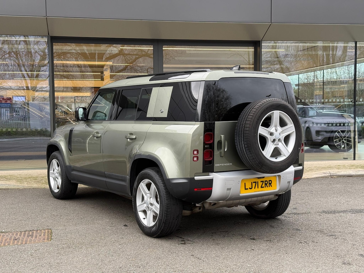 Used Land Rover Defender 2021 for sale - 76952977: Photo 54