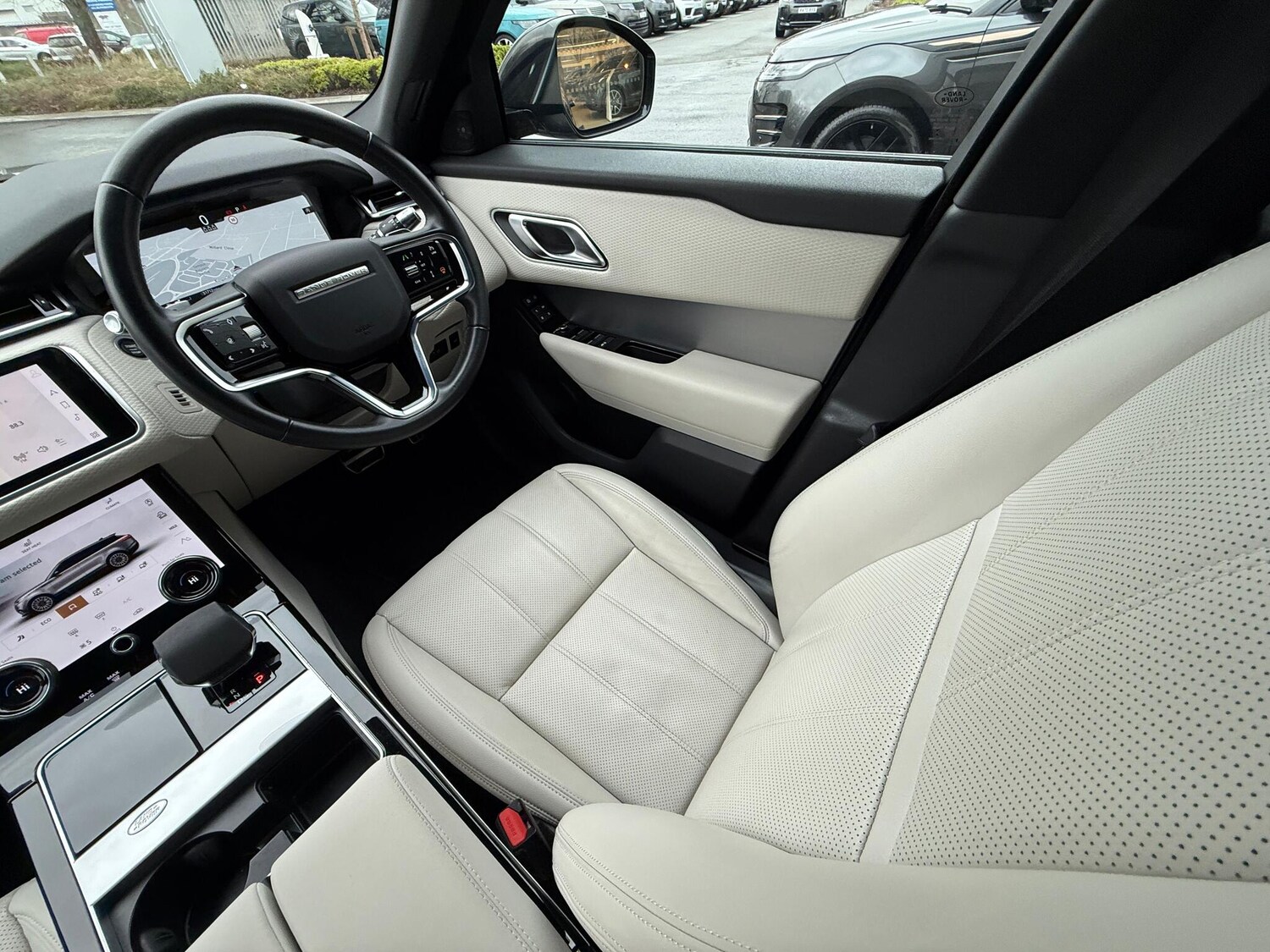 Used Land Rover Range Rover Velar 2022 for sale - 77156305: Photo 13