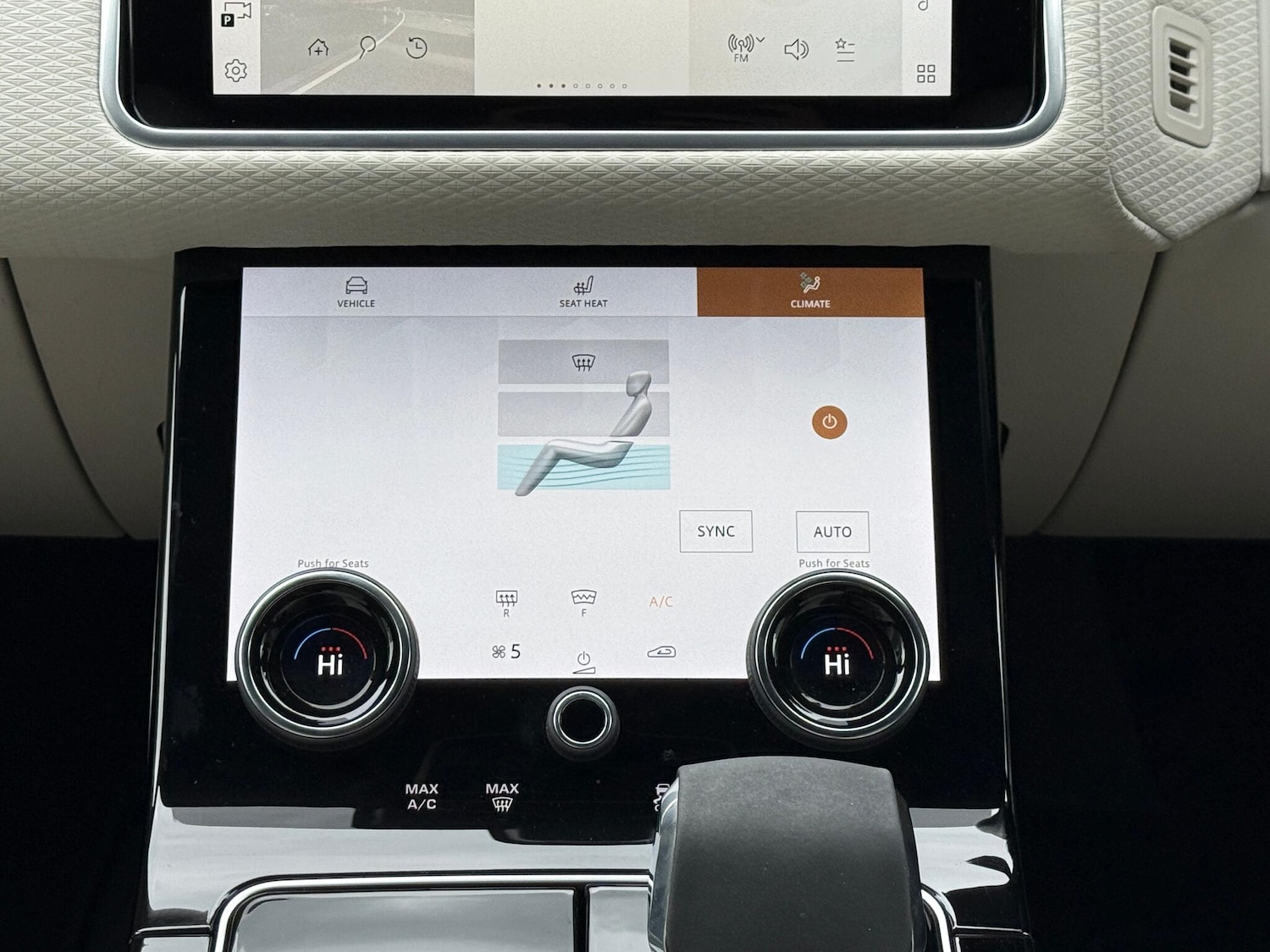 Used Land Rover Range Rover Velar 2022 for sale - 77156305: Photo 16