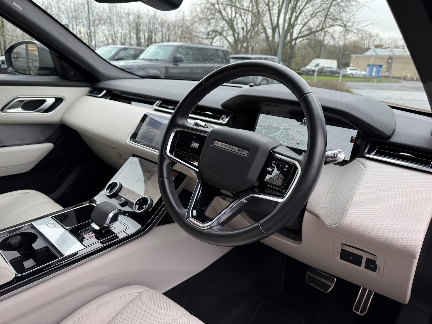 Used Land Rover Range Rover Velar 2022 for sale - 77156305: Photo 28