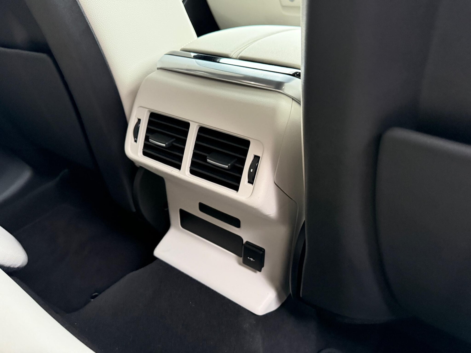 Used Land Rover Range Rover Velar 2022 for sale - 77156305: Photo 31