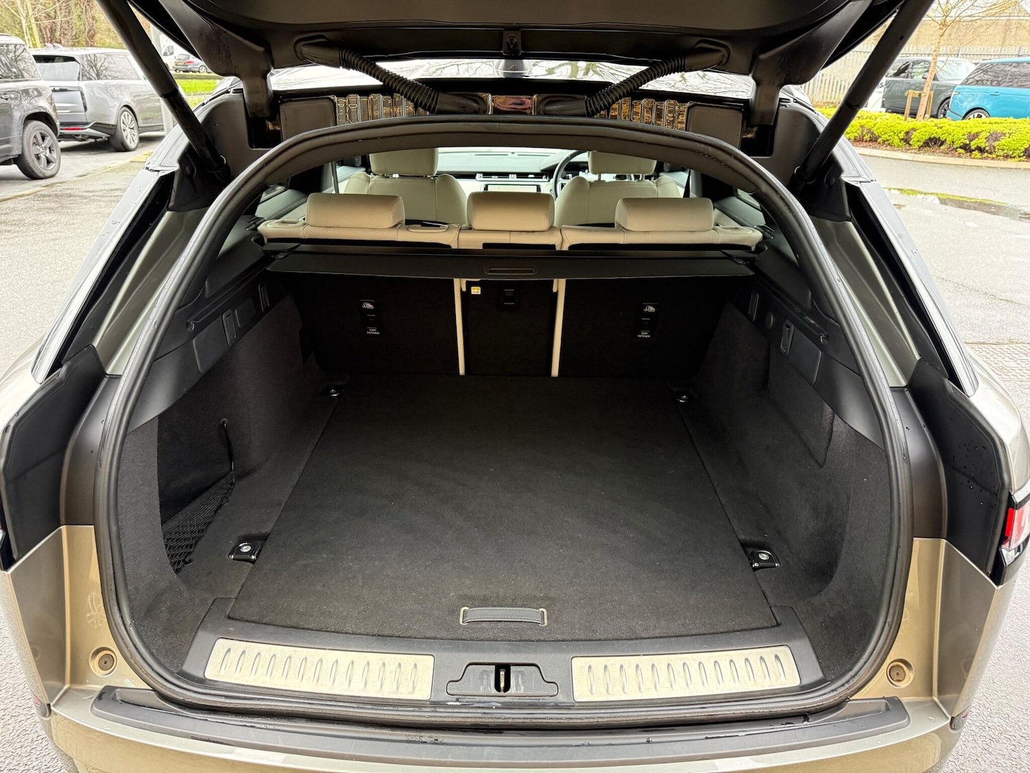 Used Land Rover Range Rover Velar 2022 for sale - 77156305: Photo 34