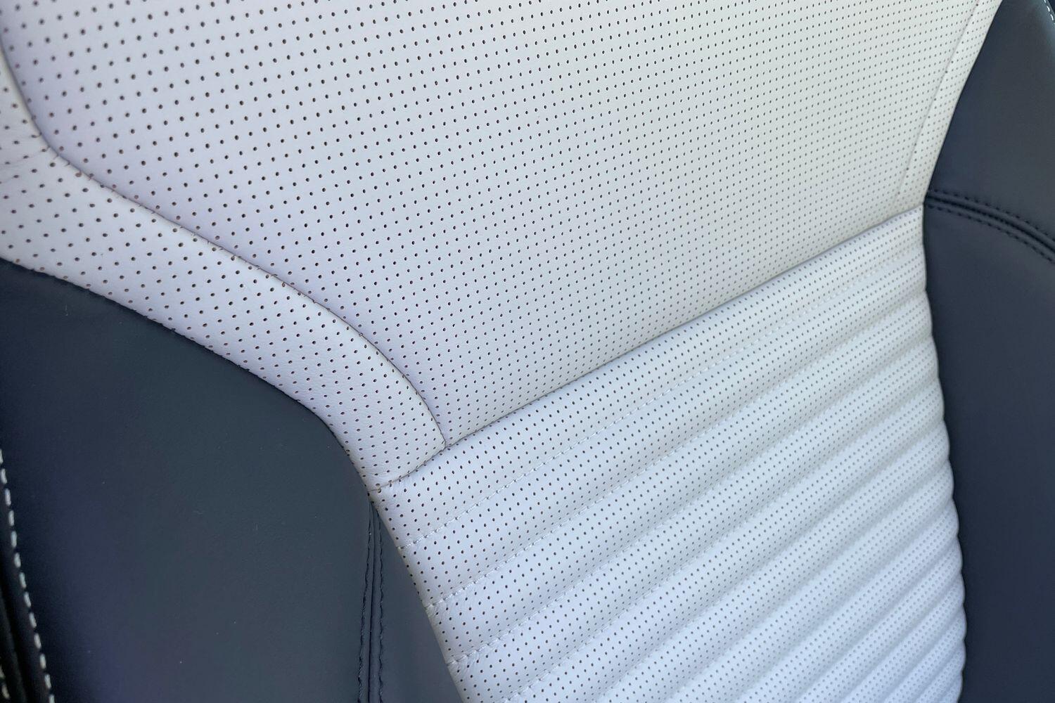 Used Land Rover Discovery 2025 for sale - 76572558: Photo 35