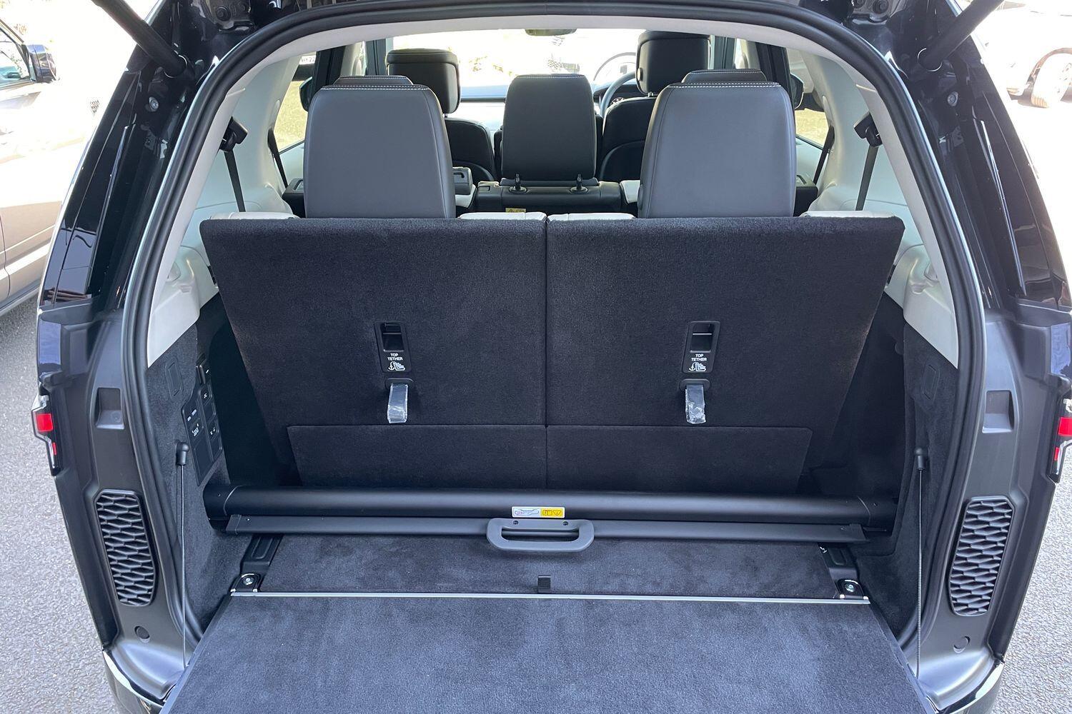 Used Land Rover Discovery 2025 for sale - 76572558: Photo 39