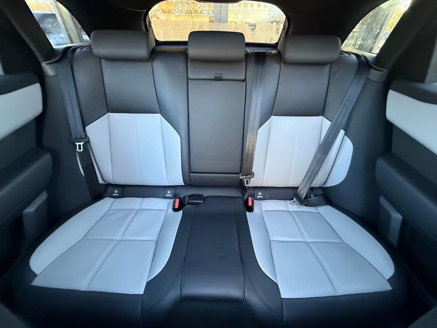 Used Land Rover Range Rover Velar 2023 for sale - 76424219: Photo 11