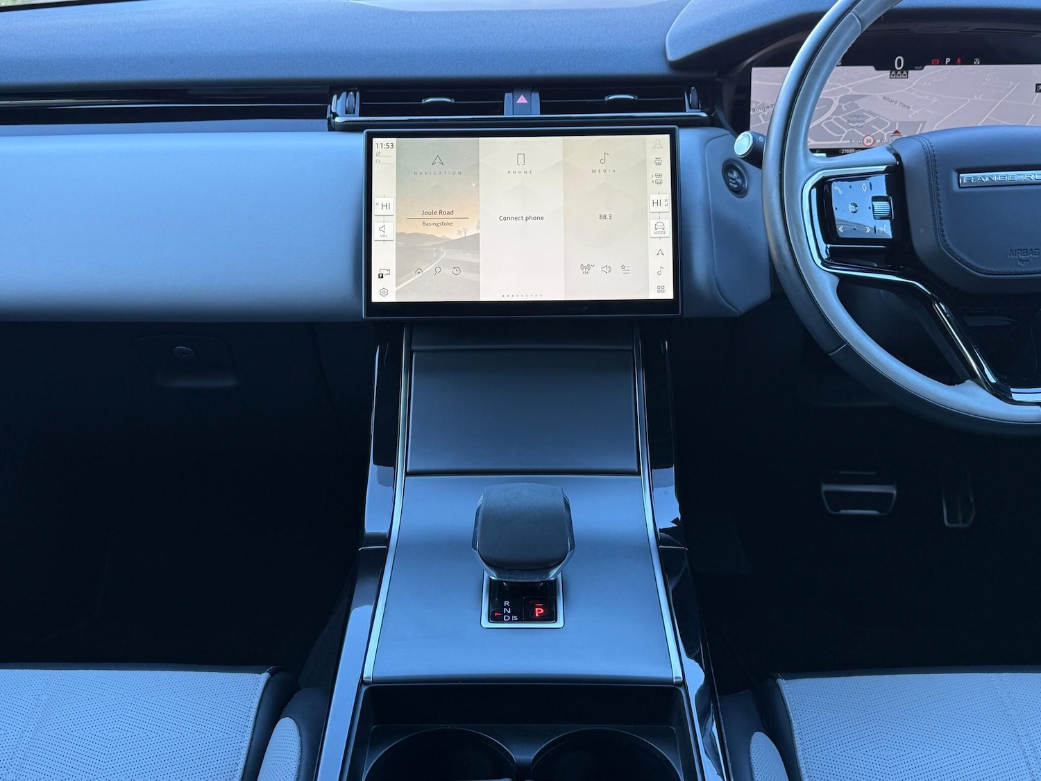 Used Land Rover Range Rover Velar 2023 for sale - 76424219: Photo 15