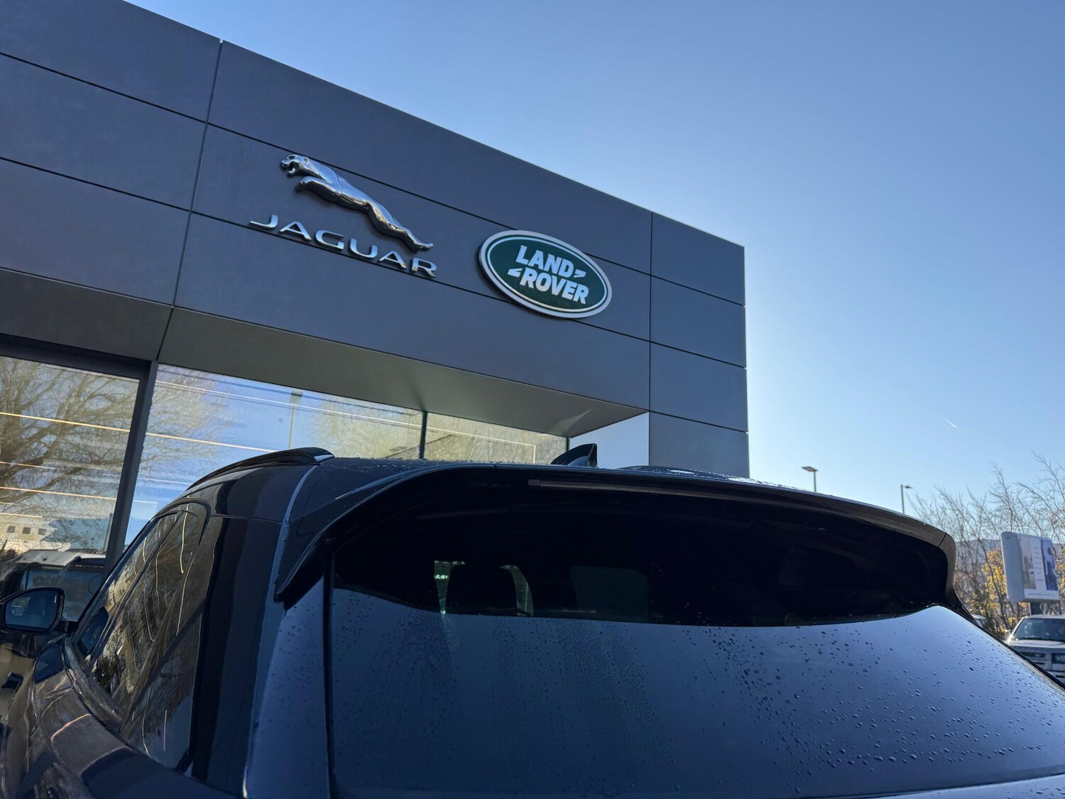 Used Land Rover Range Rover Velar 2023 for sale - 76424219: Photo 33