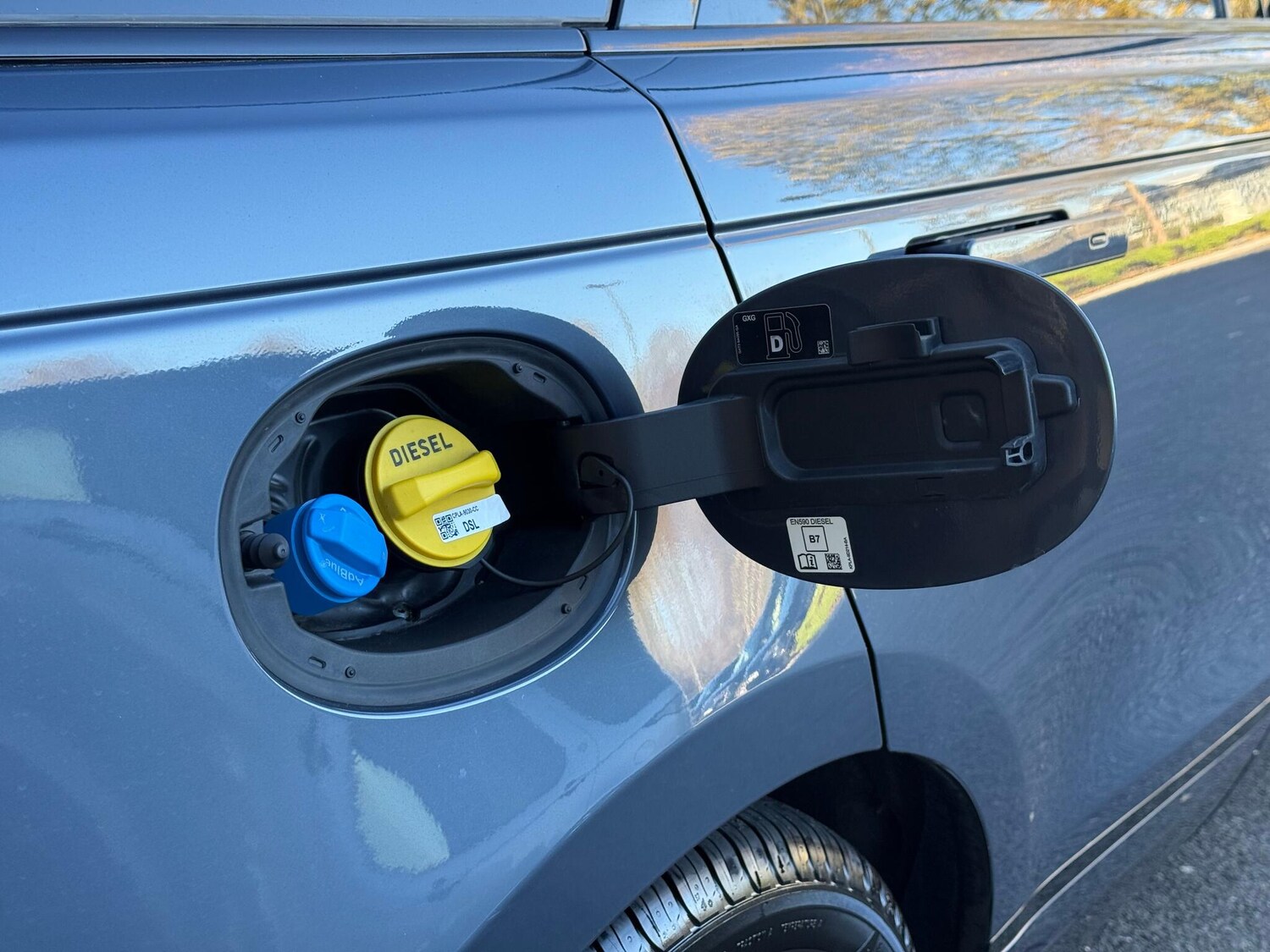 Used Land Rover Range Rover Velar 2023 for sale - 76424219: Photo 39