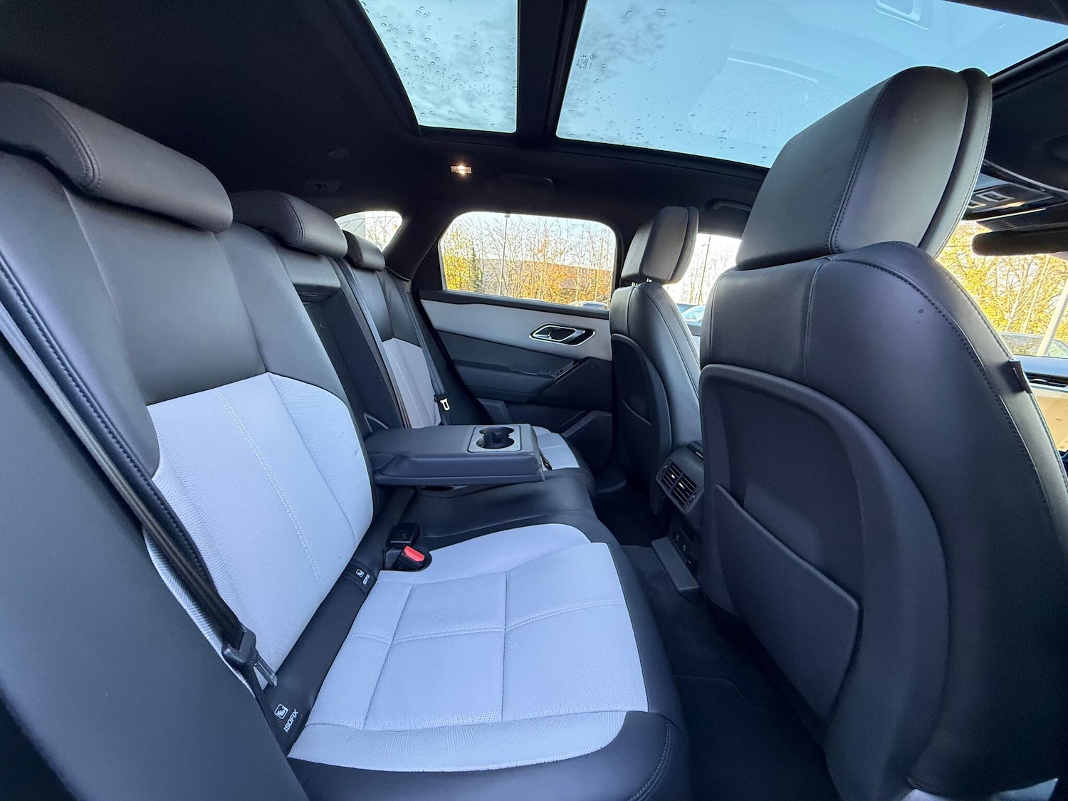 Used Land Rover Range Rover Velar 2023 for sale - 76424219: Photo 41