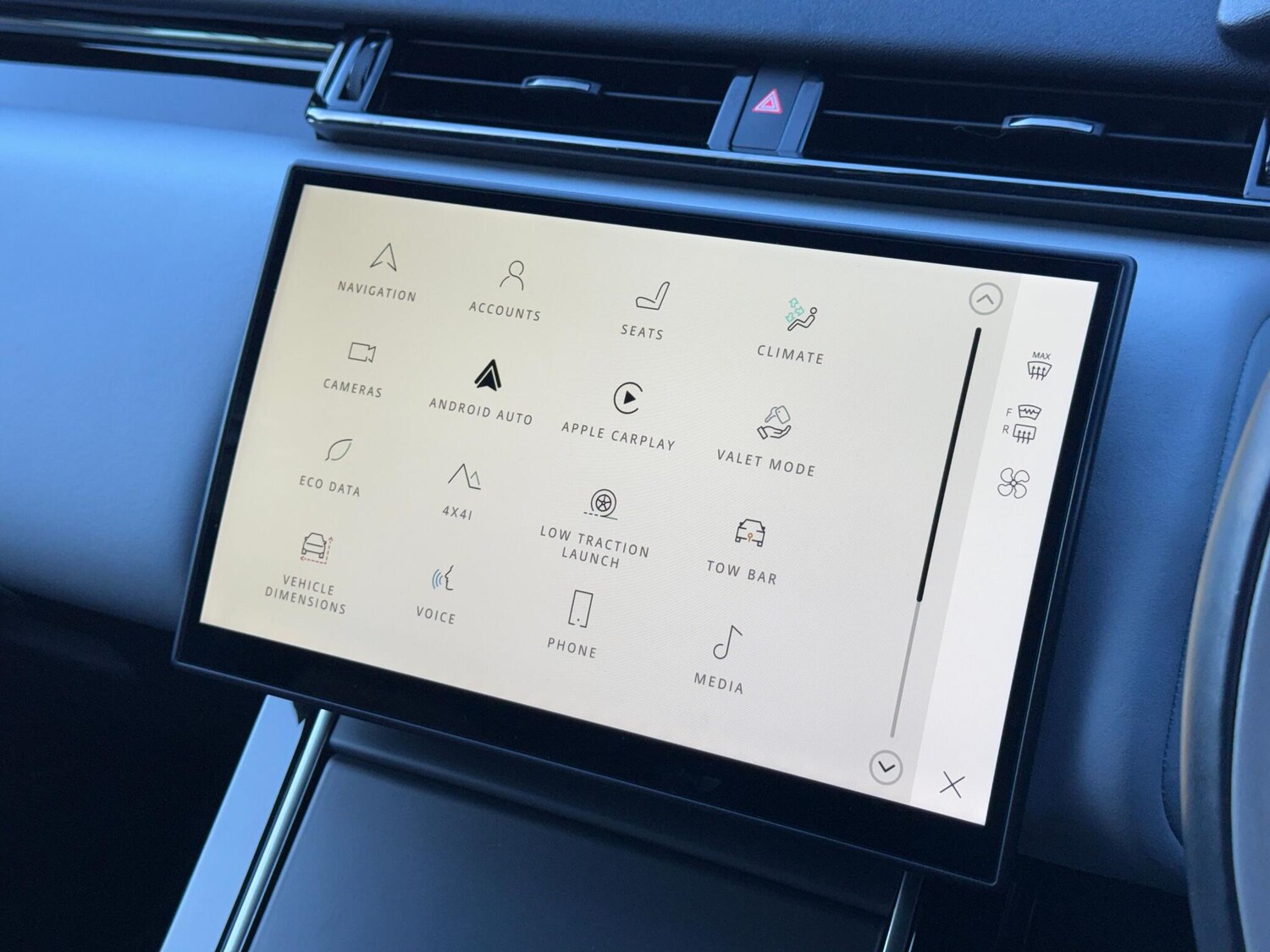 Used Land Rover Range Rover Velar 2023 for sale - 76424219: Photo 47