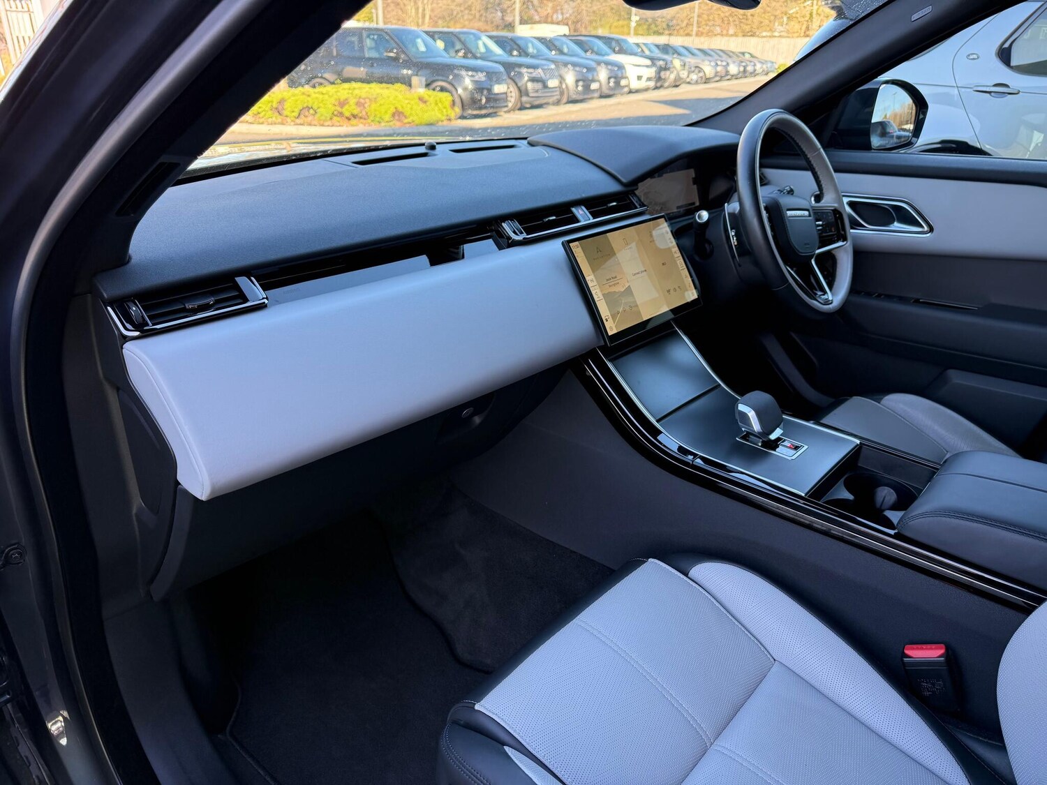 Used Land Rover Range Rover Velar 2023 for sale - 76424219: Photo 48