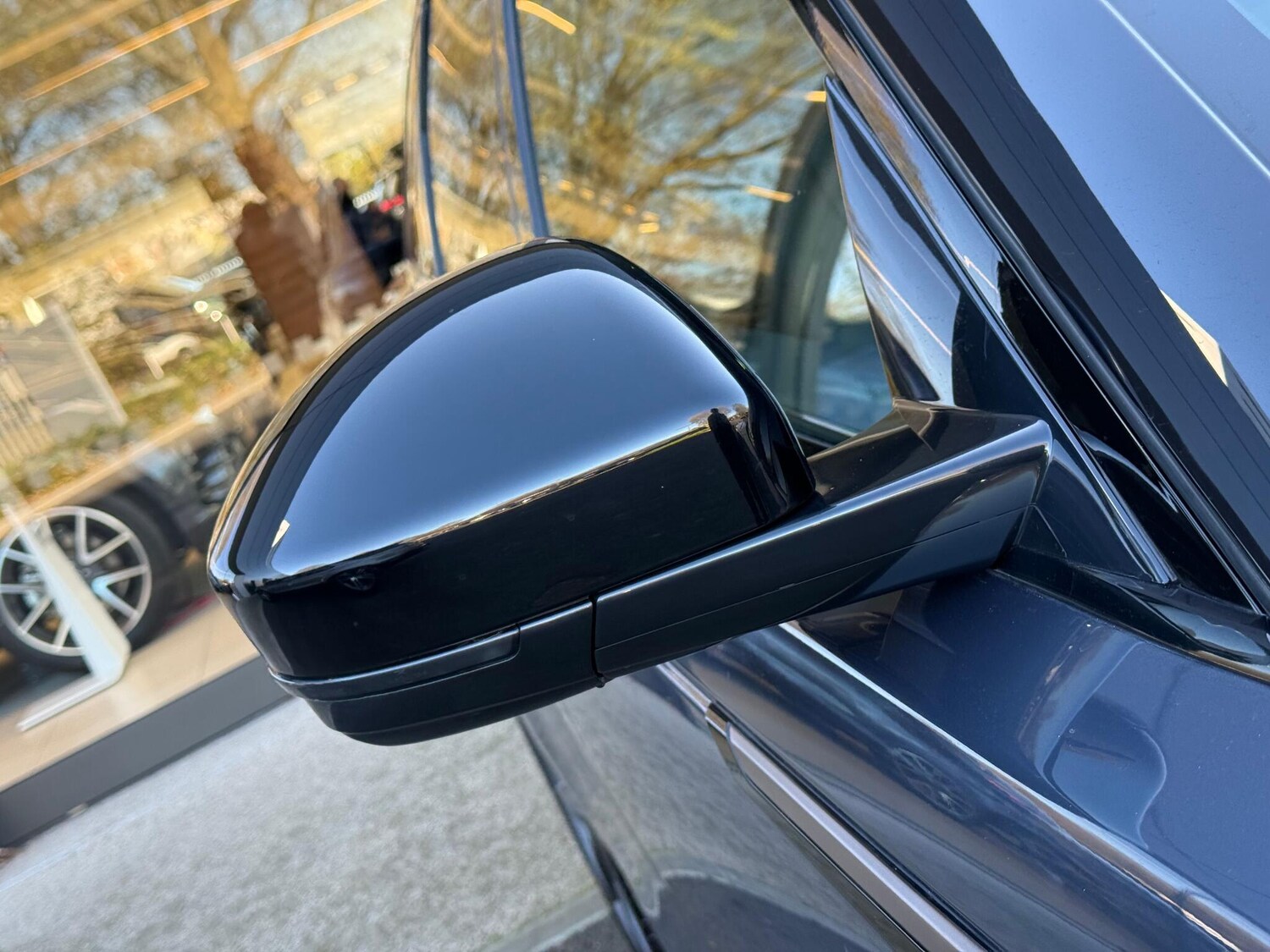 Used Land Rover Range Rover Velar 2023 for sale - 76424219: Photo 53