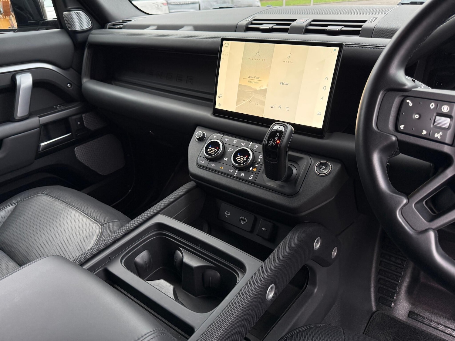 Used Land Rover Defender 2023 for sale - 76953193: Photo 19