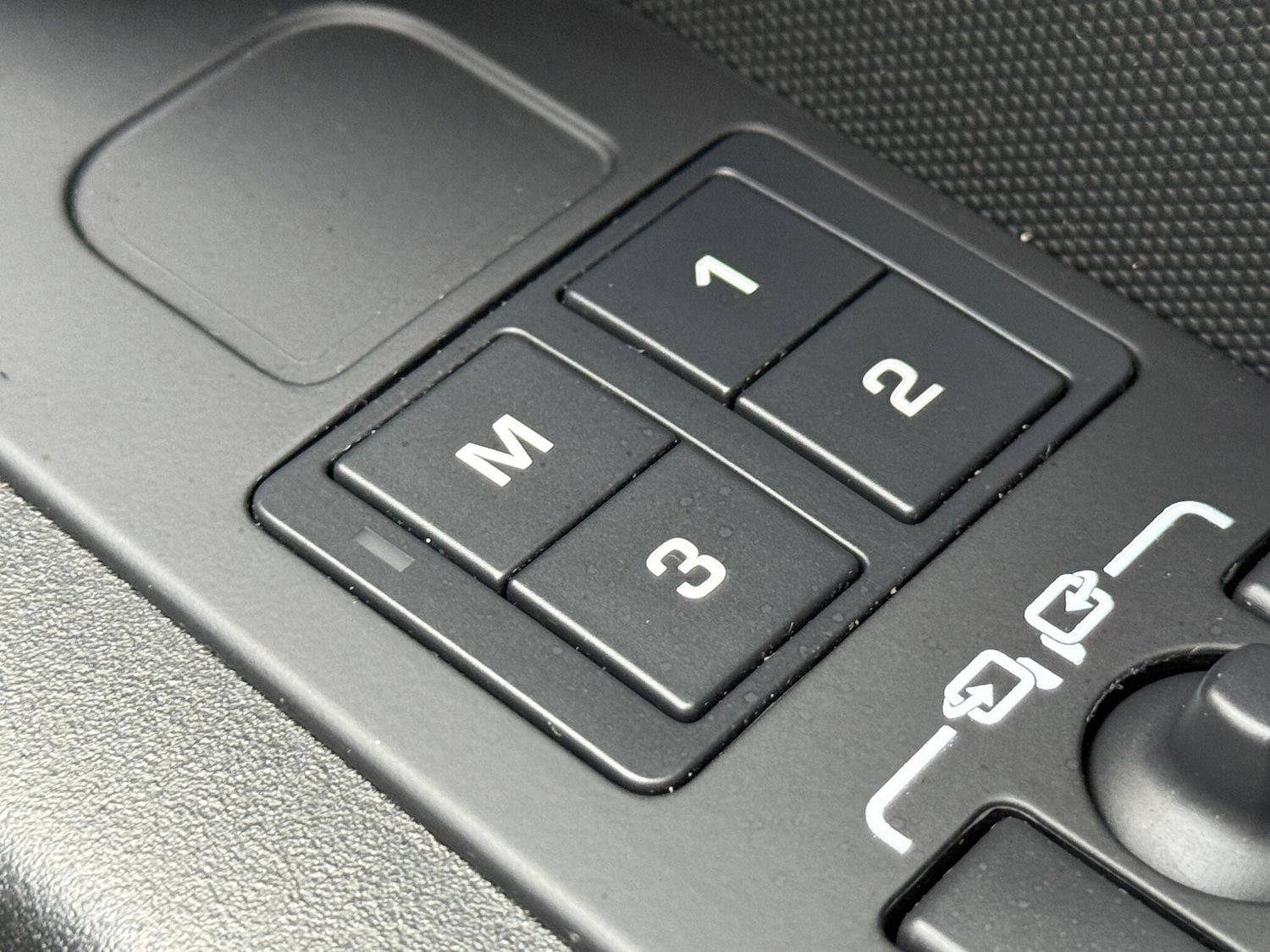 Used Land Rover Defender 2023 for sale - 76953193: Photo 52