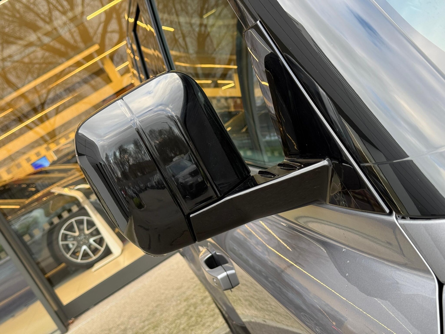 Used Land Rover Defender 2023 for sale - 76953193: Photo 54