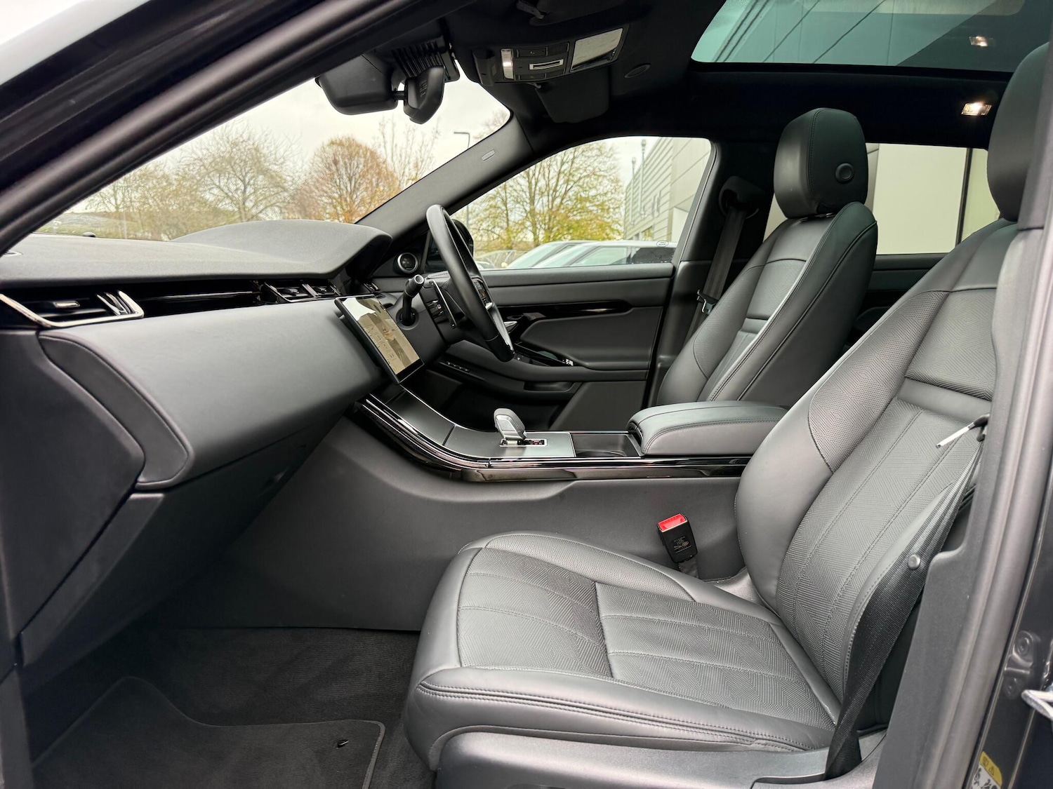 Used Land Rover Range Rover Evoque 2023 for sale - 76619596: Photo 10