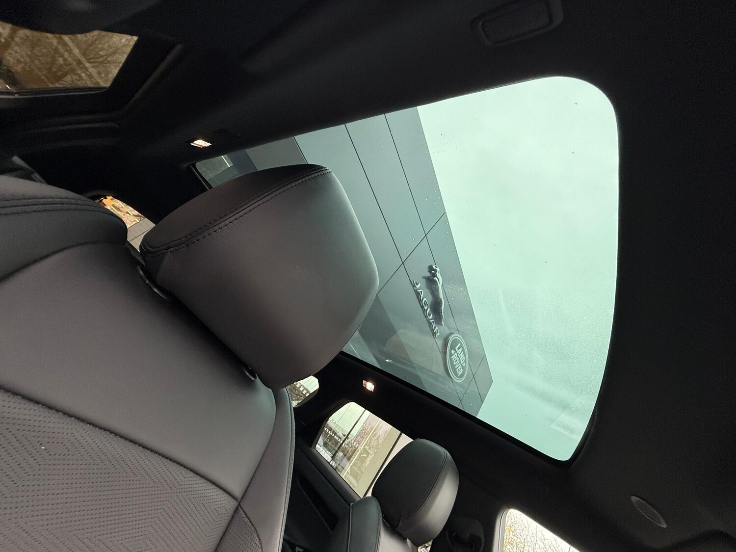 Used Land Rover Range Rover Evoque 2023 for sale - 76619596: Photo 35