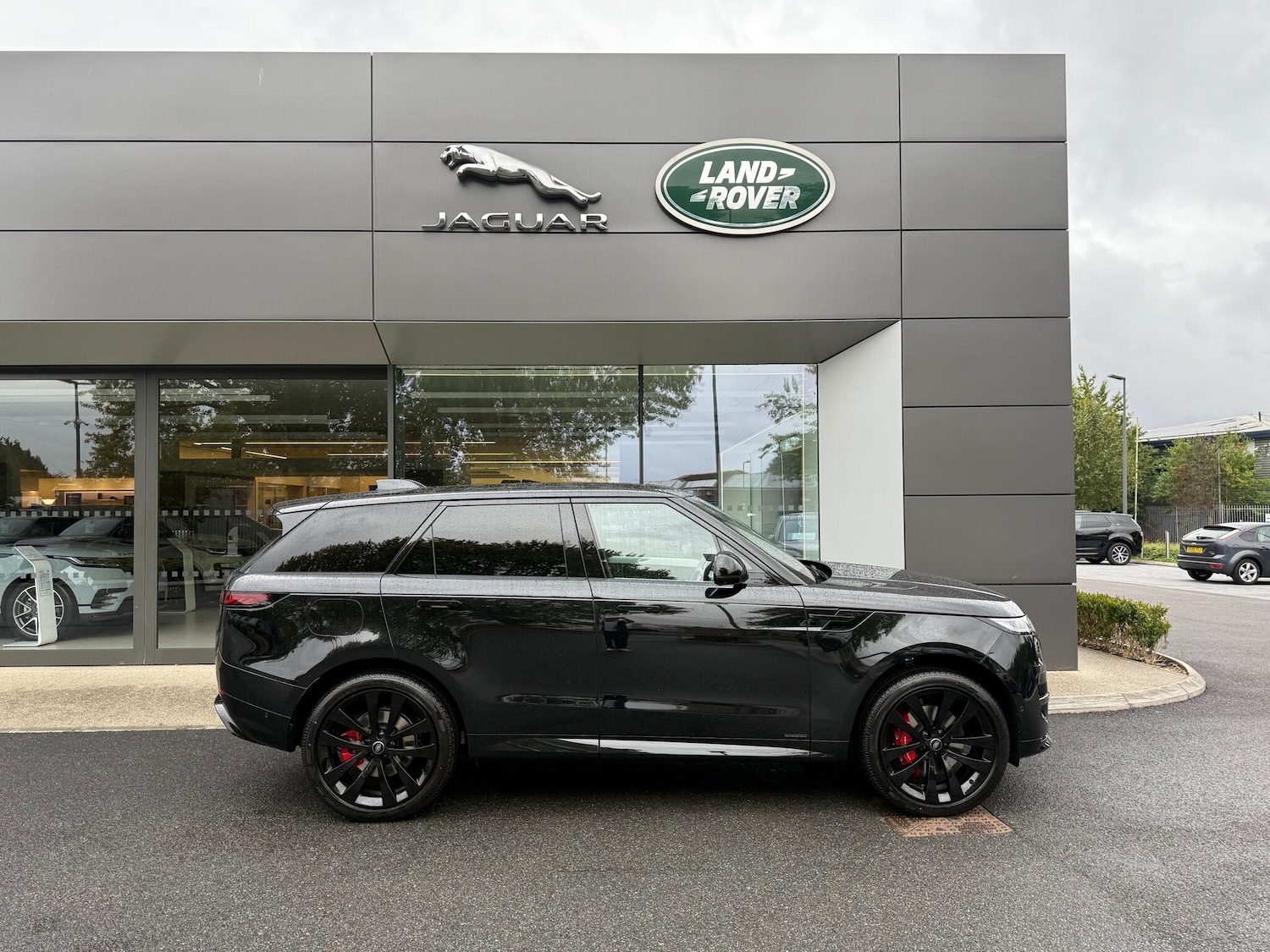 Used Land Rover Range Rover Sport 2025 for sale - 76913626: Photo 5