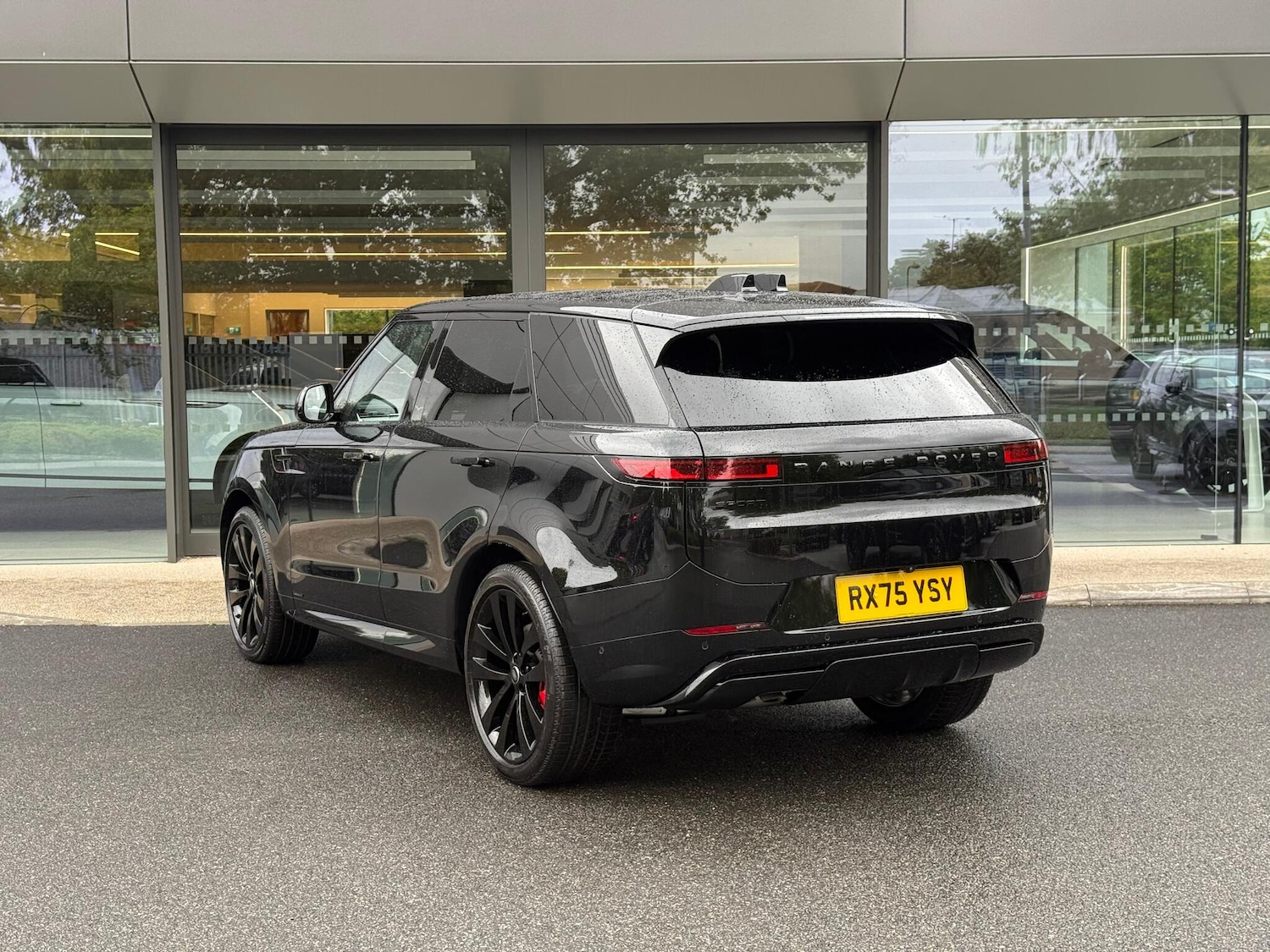 Used Land Rover Range Rover Sport 2025 for sale - 76913626: Photo 7