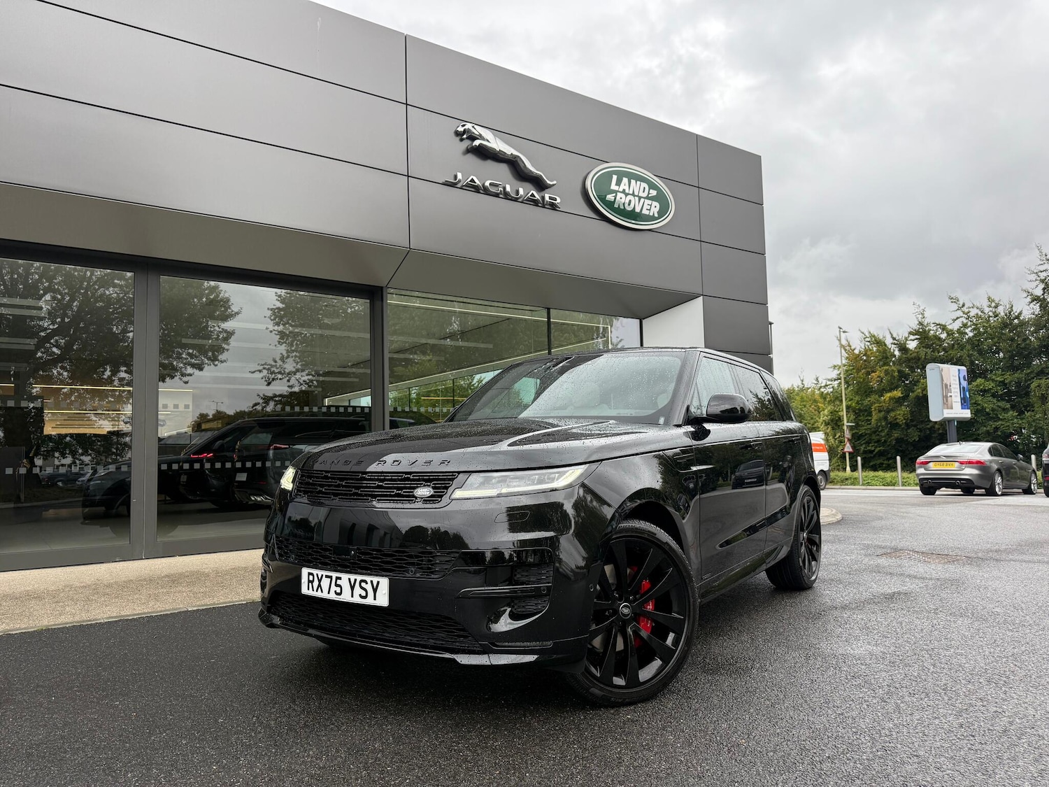 Used Land Rover Range Rover Sport 2025 for sale - 76913626: Photo 9