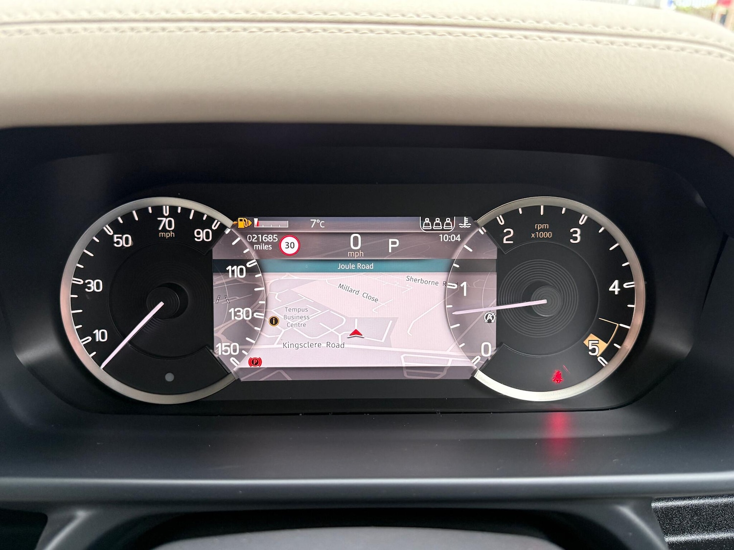 Used Land Rover Defender 2022 for sale - 77040602: Photo 23