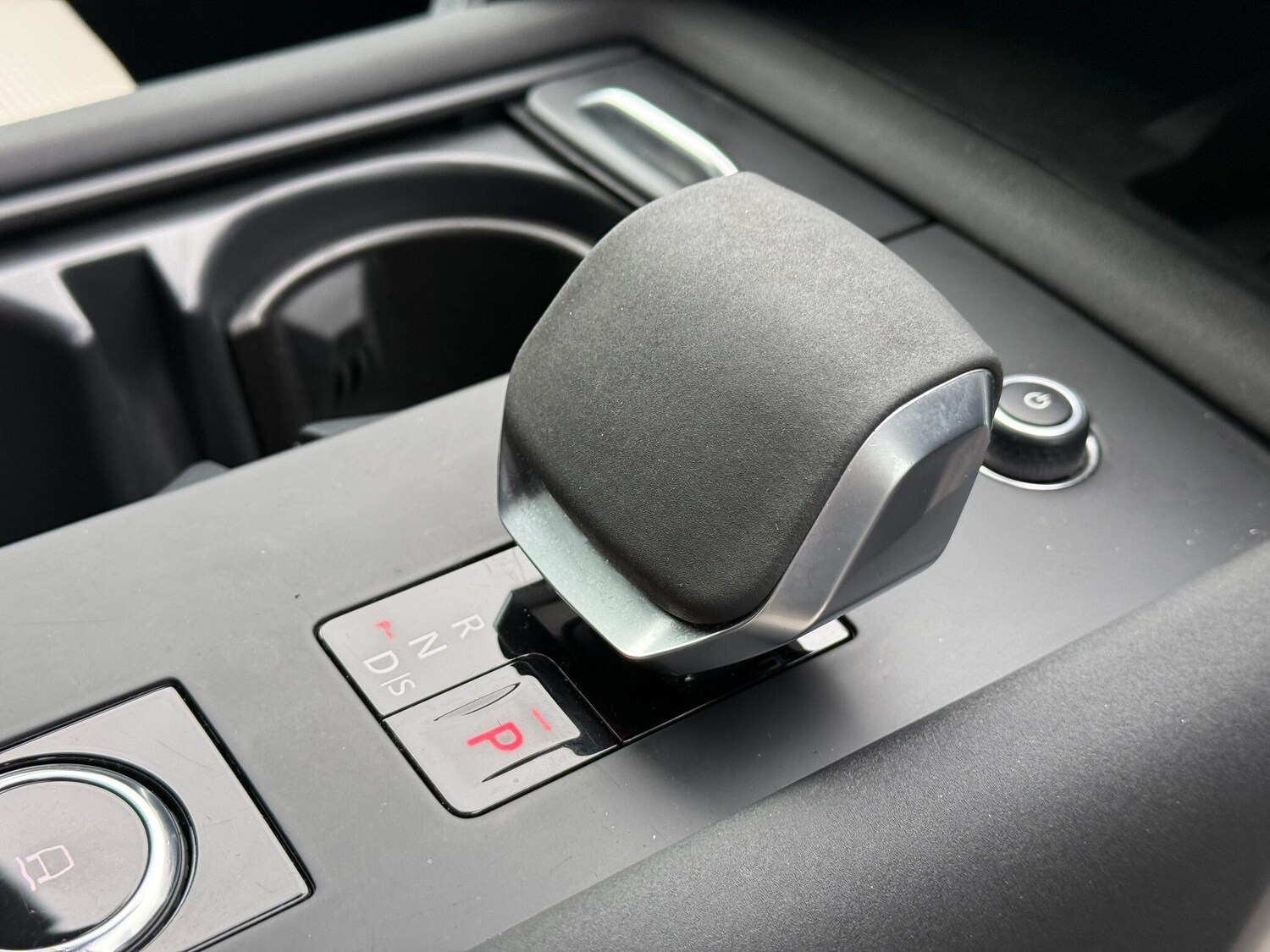 Used Land Rover Discovery 2023 for sale - 76457475: Photo 20