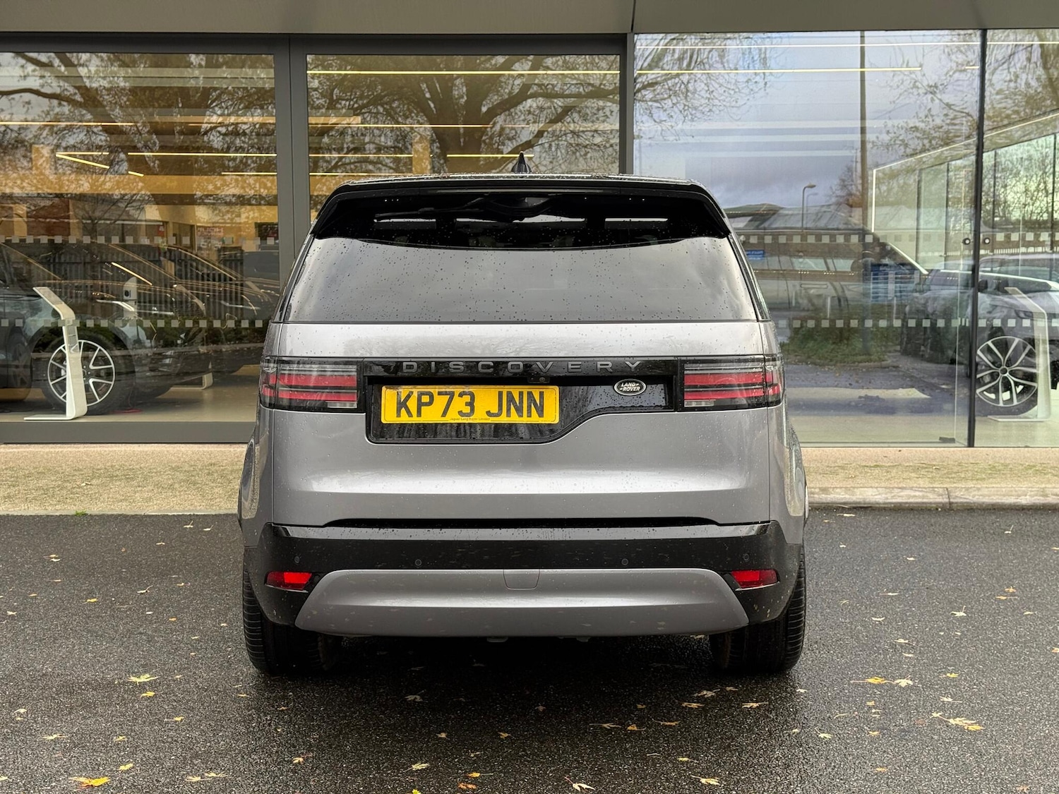 Used Land Rover Discovery 2023 for sale - 76457475: Photo 8