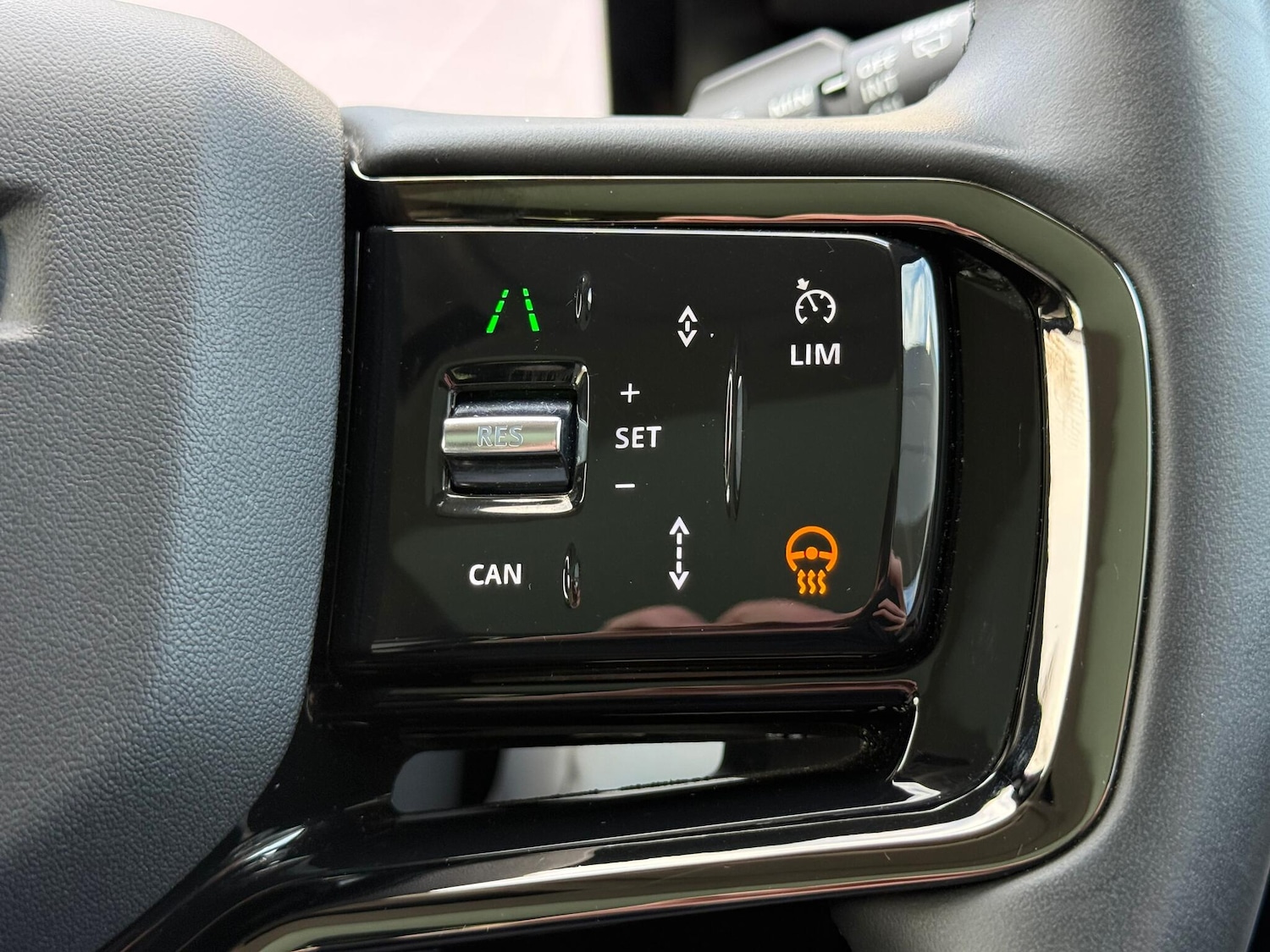 Used Land Rover Range Rover Evoque 2023 for sale - 76619994: Photo 27