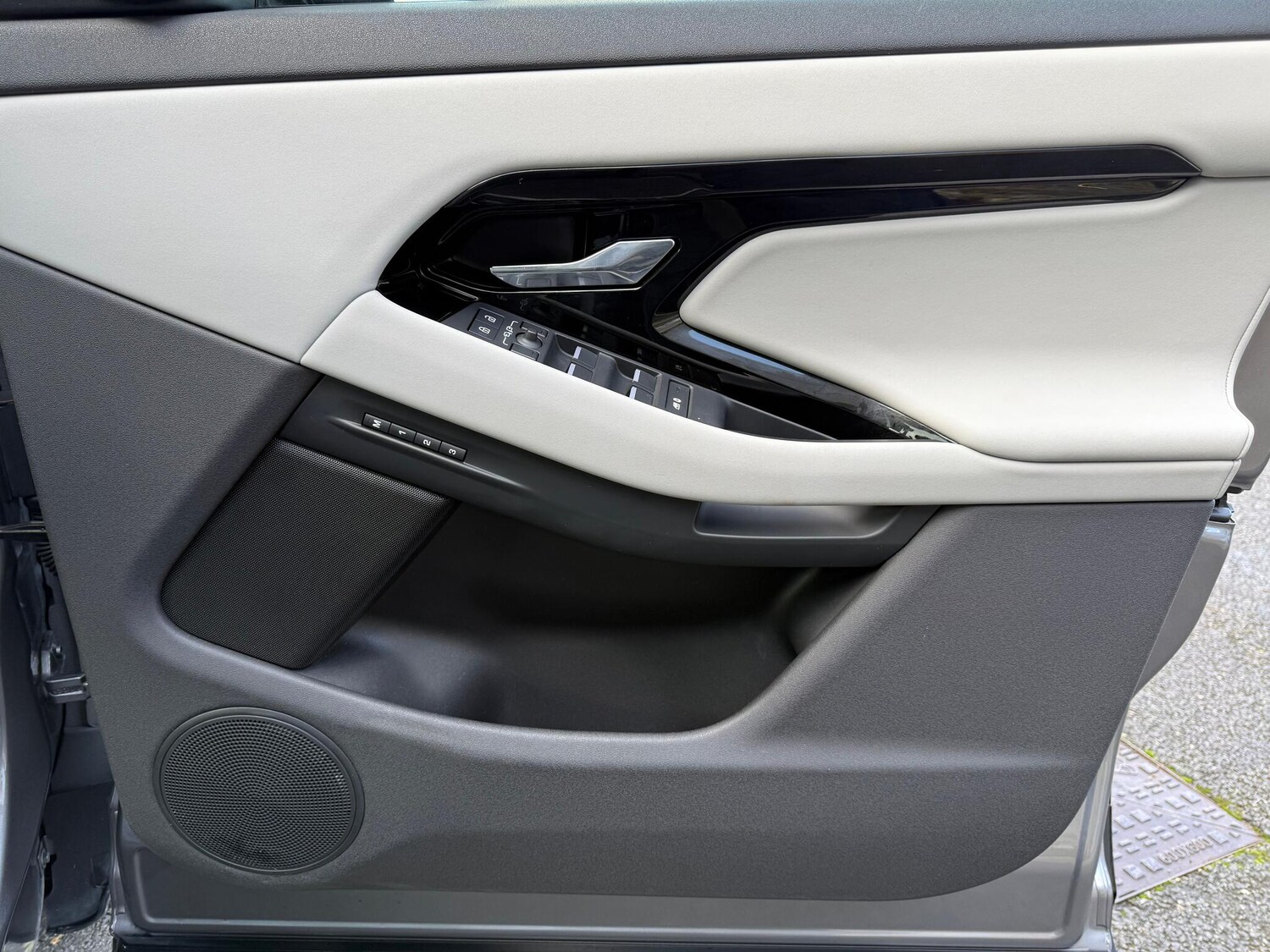 Used Land Rover Range Rover Evoque 2023 for sale - 76619994: Photo 50