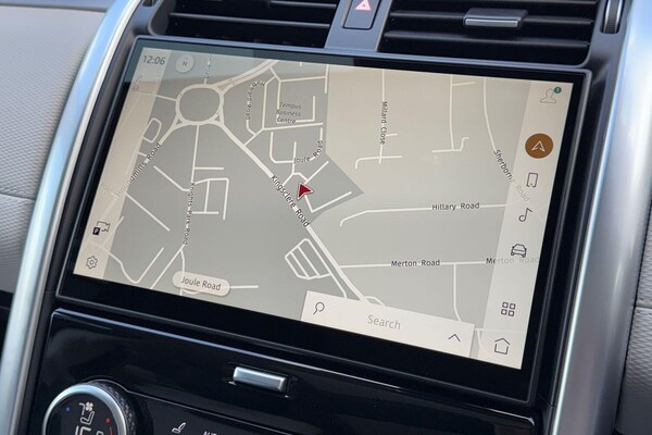 Used Land Rover Discovery 2025 for sale - 76238588: Photo 30
