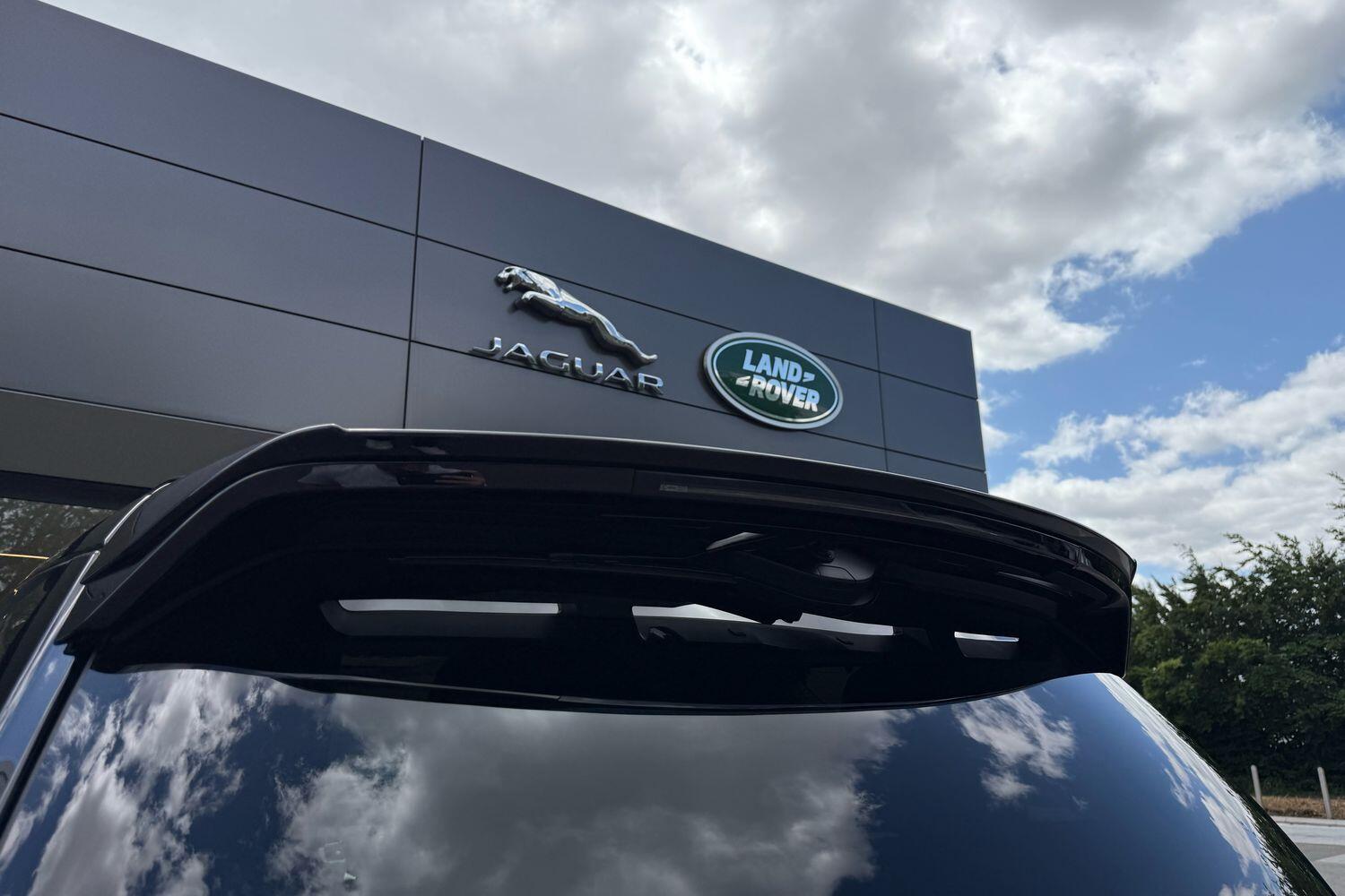 Used Land Rover Discovery 2025 for sale - 76238588: Photo 33