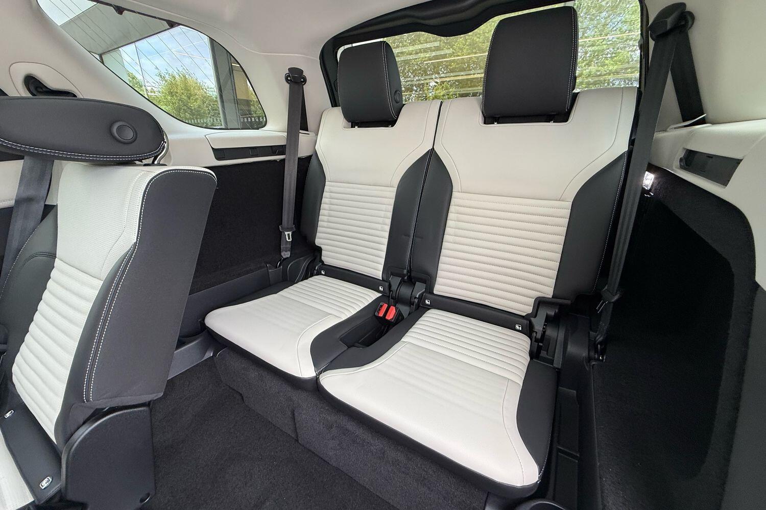 Used Land Rover Discovery 2025 for sale - 76238588: Photo 36