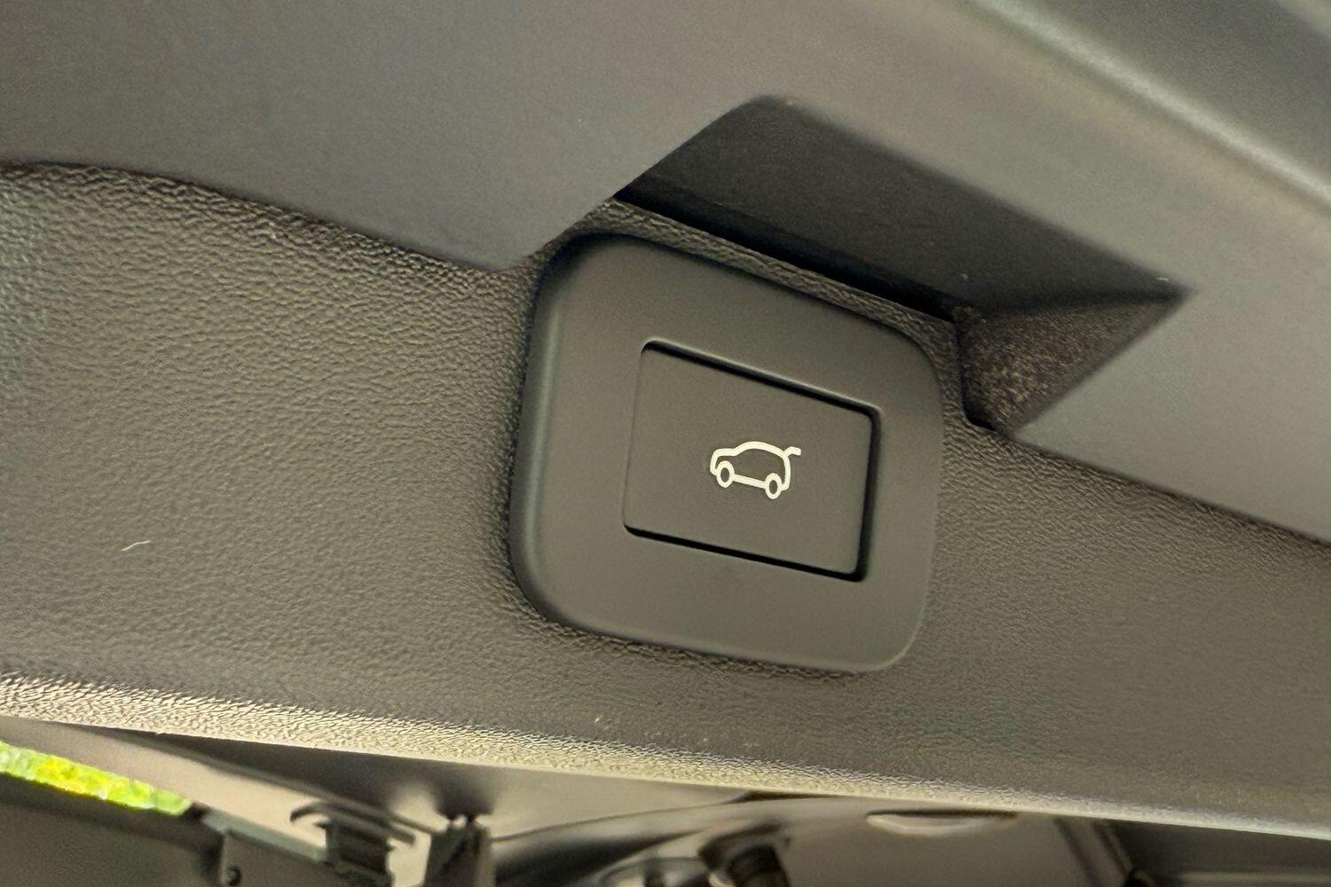 Used Land Rover Discovery 2025 for sale - 76238588: Photo 47