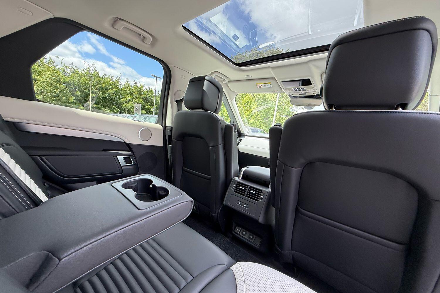 Used Land Rover Discovery 2025 for sale - 76238588: Photo 48