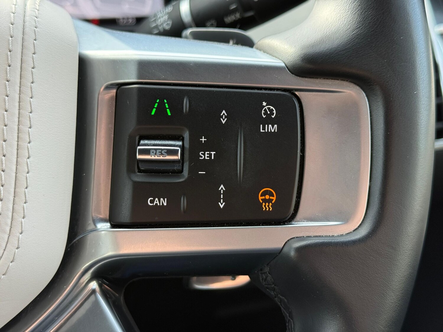 Used Land Rover Discovery 2023 for sale - 77496433: Photo 29