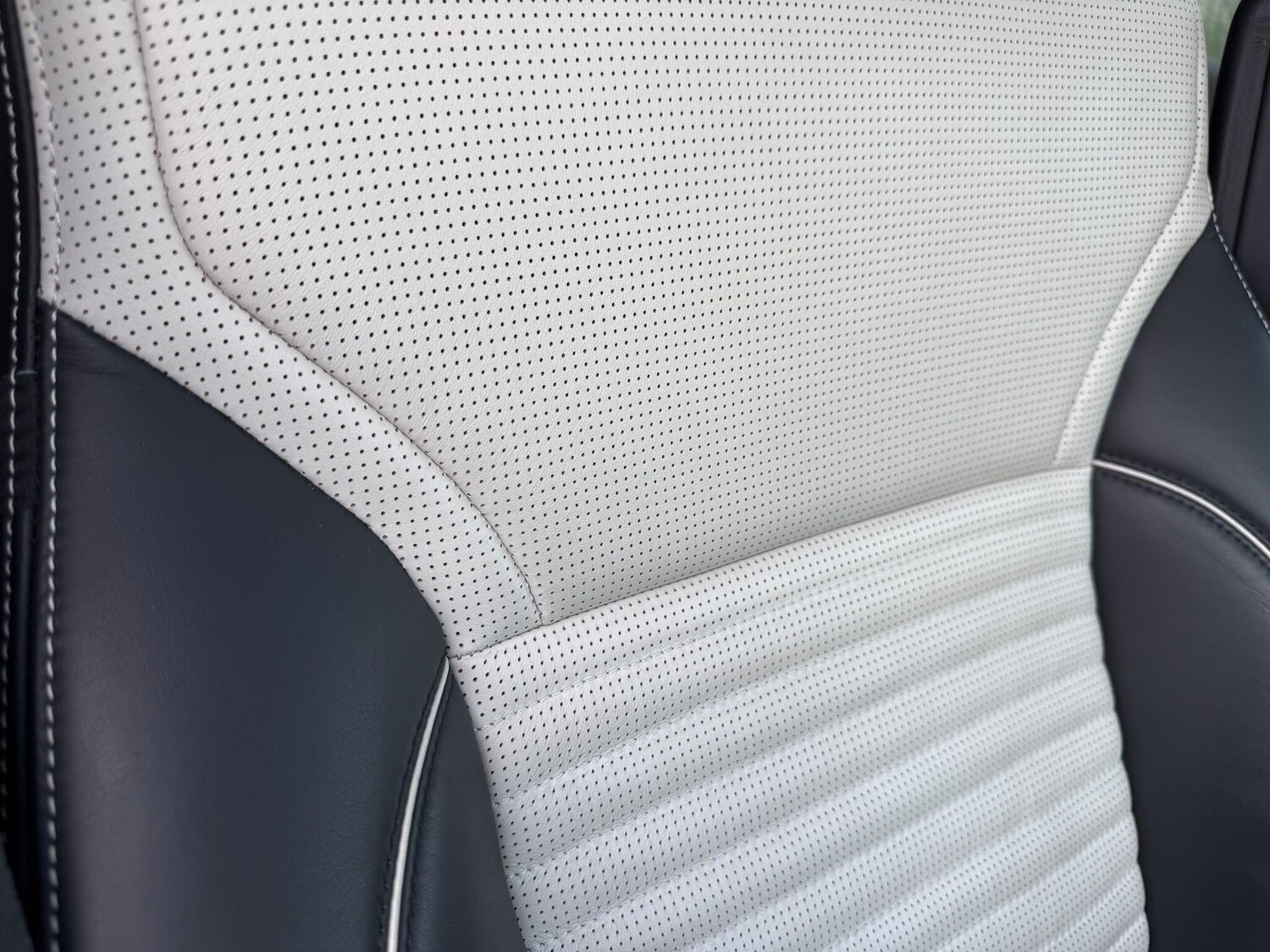 Used Land Rover Discovery 2023 for sale - 77496433: Photo 38