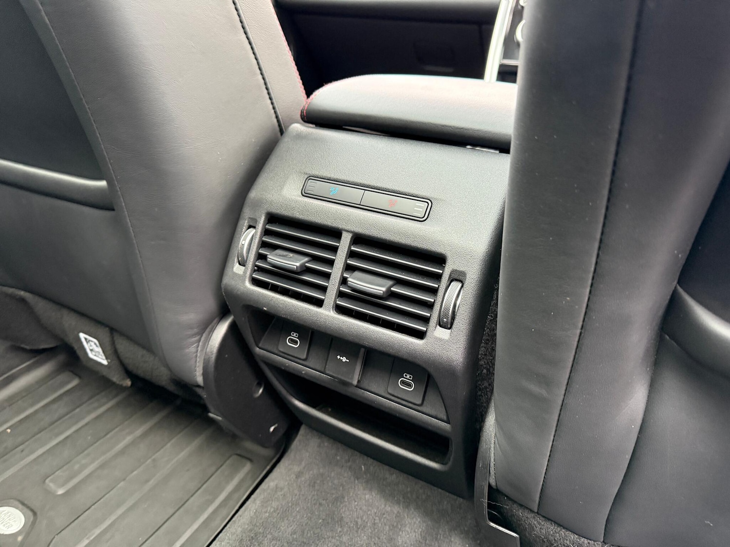 Used Land Rover Discovery Sport 2020 for sale - 77155682: Photo 39