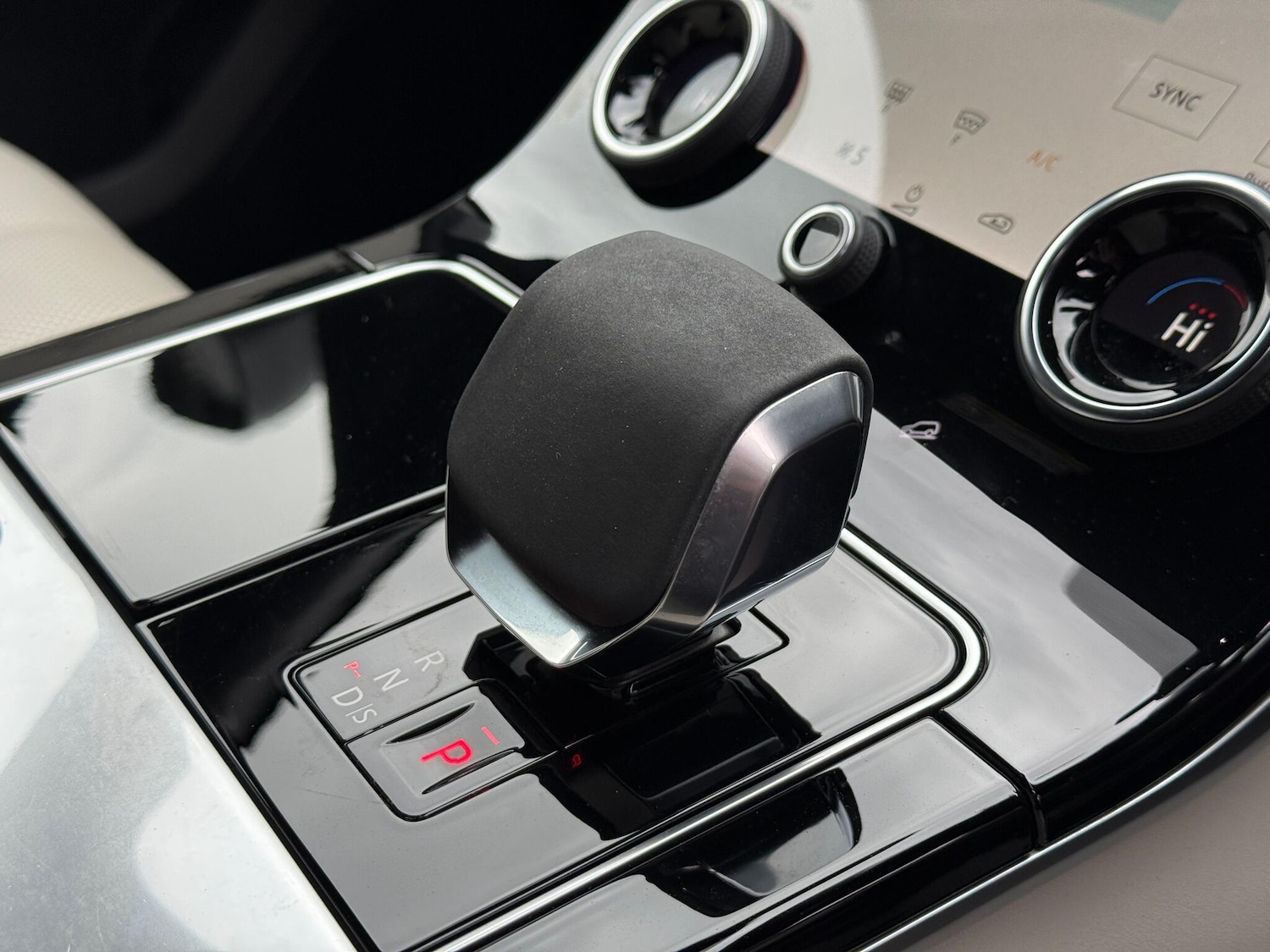 Used Land Rover Range Rover Velar 2022 for sale - 77564958: Photo 19